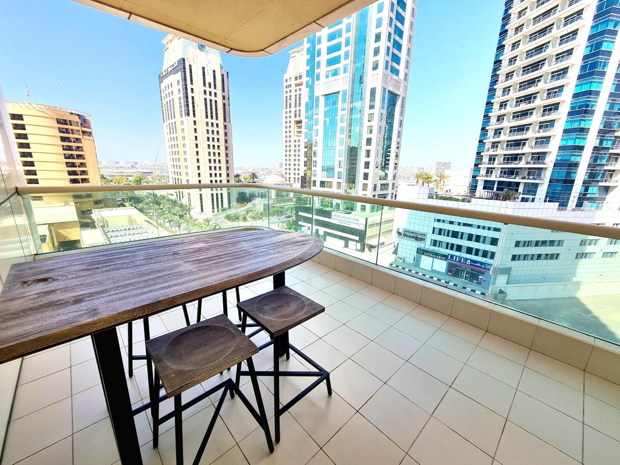 Apartment Sunrise Homes - Near Jbr With Huge Balcony - Harbour Views Dubai