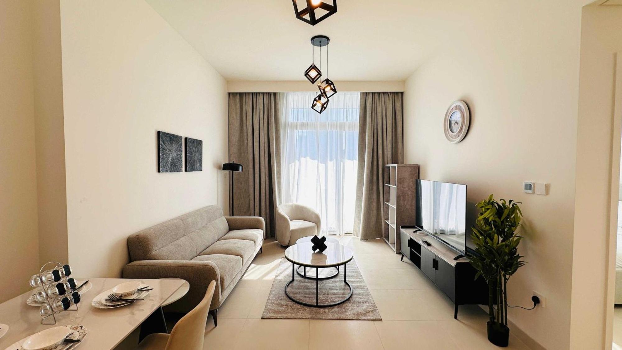 Oyo 1350 Premium 1-bed Burj Crown Daire Dubai
