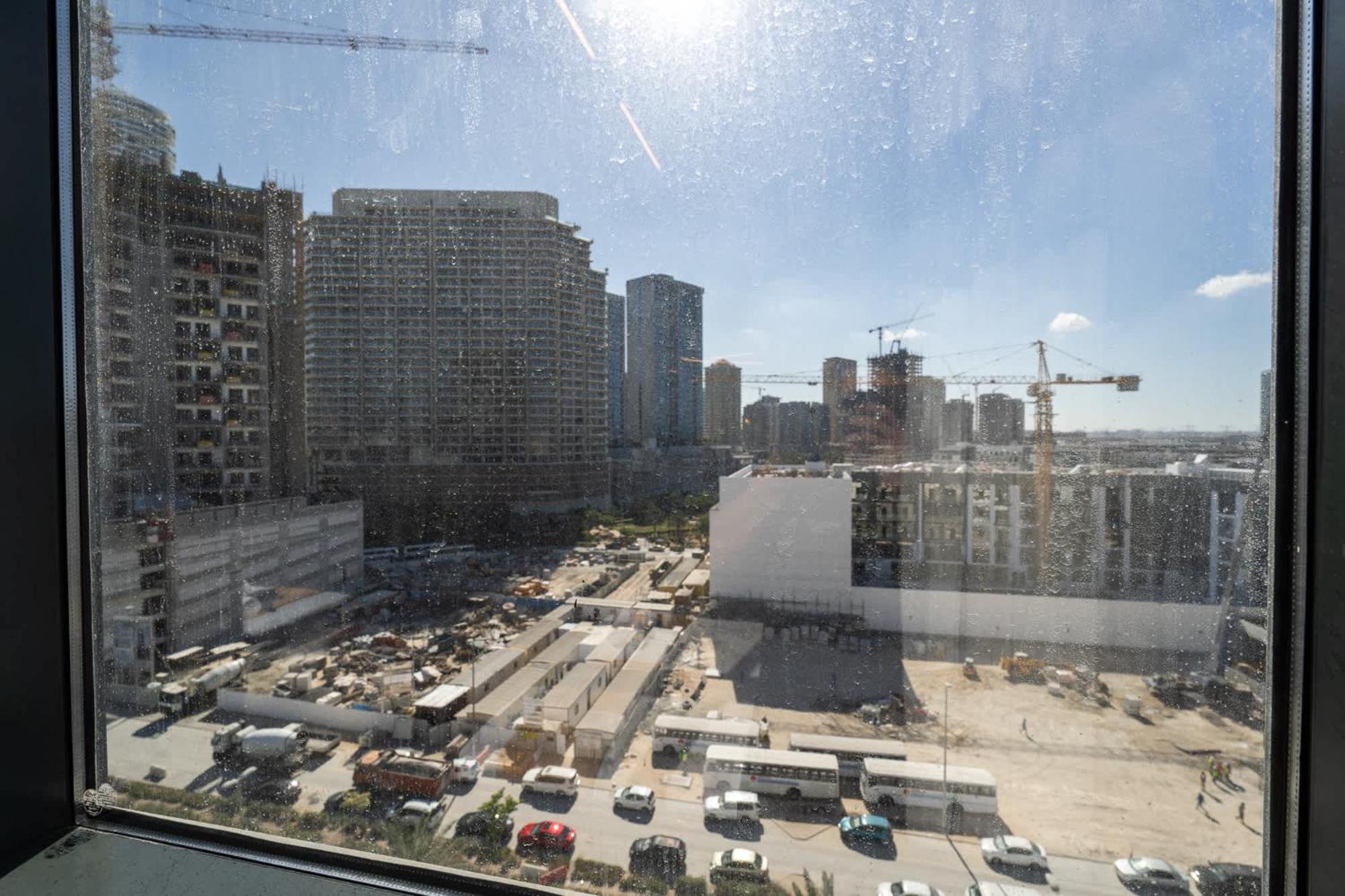 Mesmerizing Located In The Center Of Jvc Apartment Dubai
