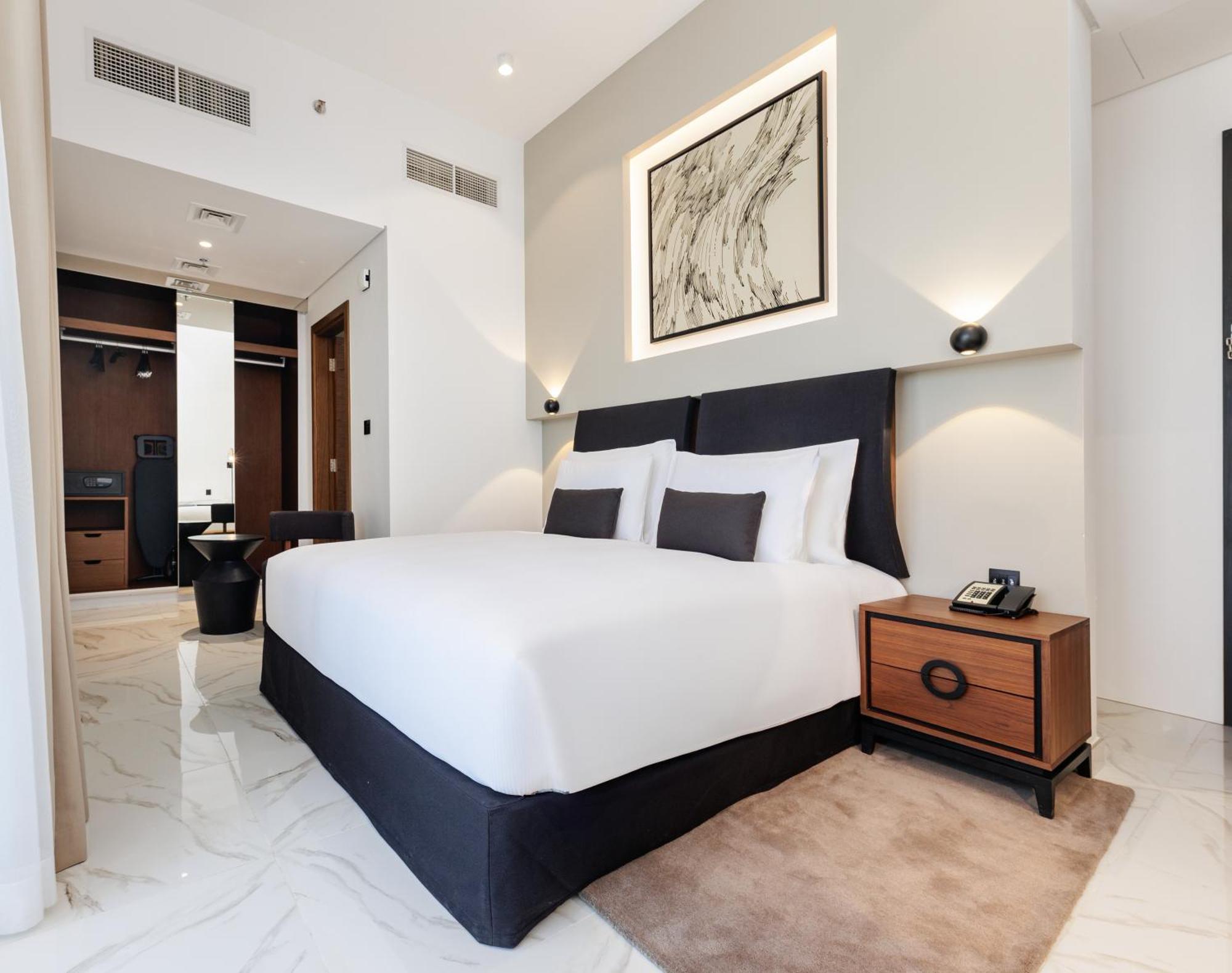 Avalon Jumeirah Village Circle Hotel 3*