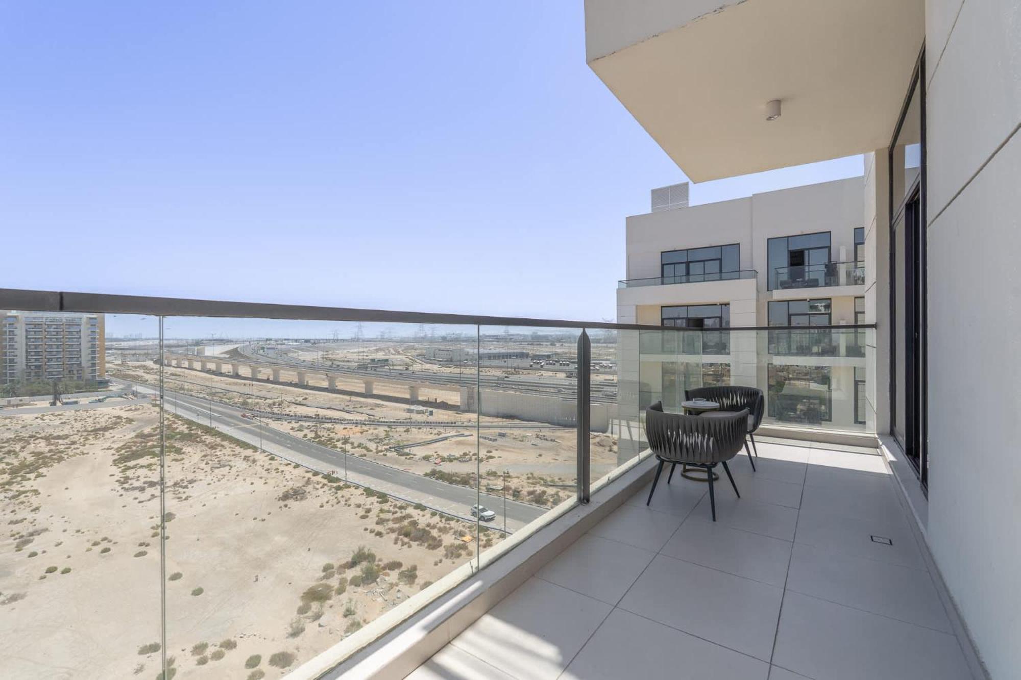 A Prime That Sleeps 2 In Jebel Ali *