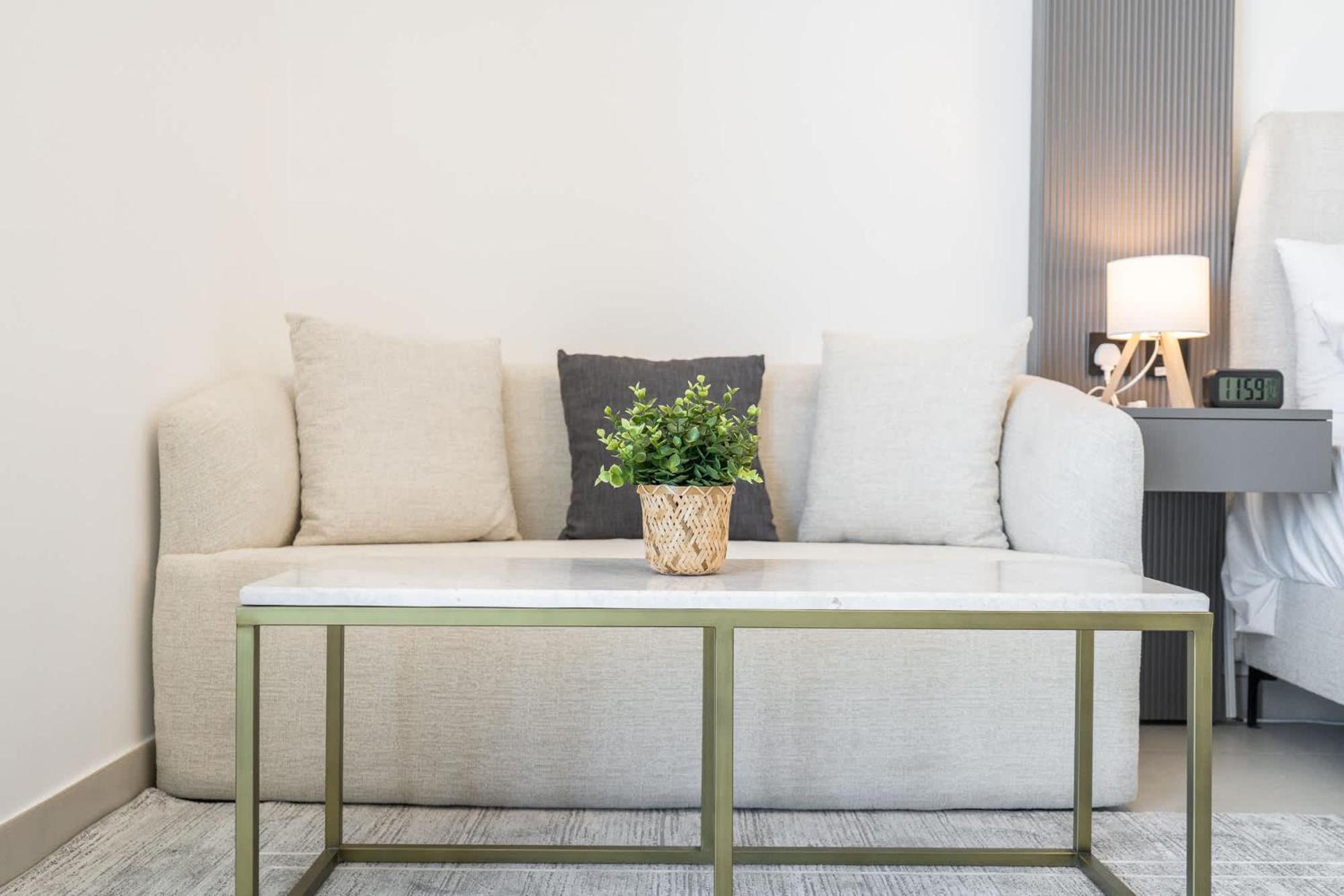 A Prime That Sleeps 2 In Jebel Ali Apartment *
