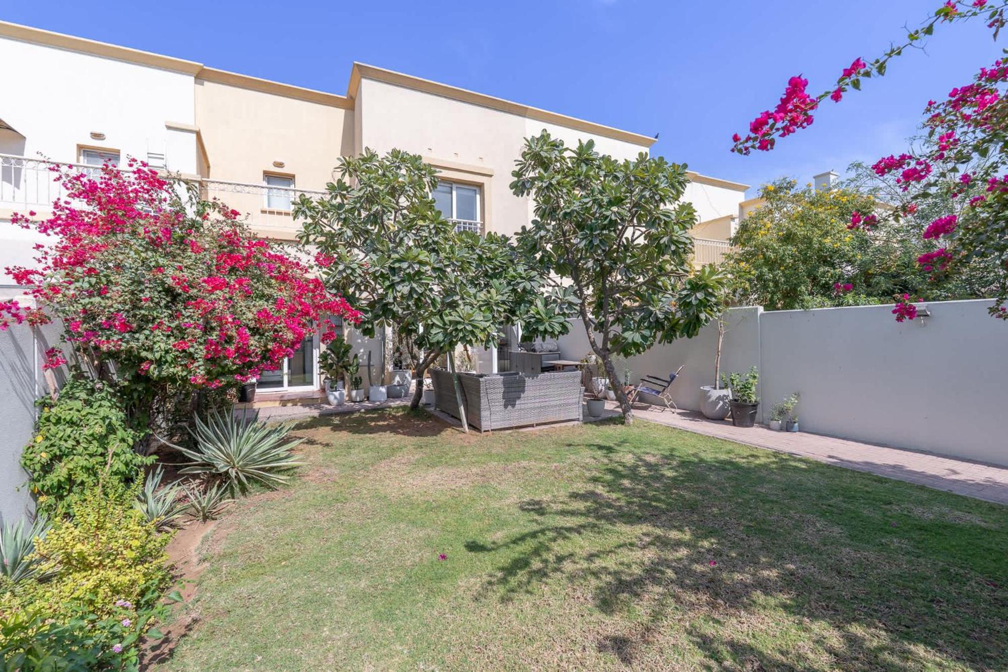 Emirates Living's Fascinating For Everyone Villa