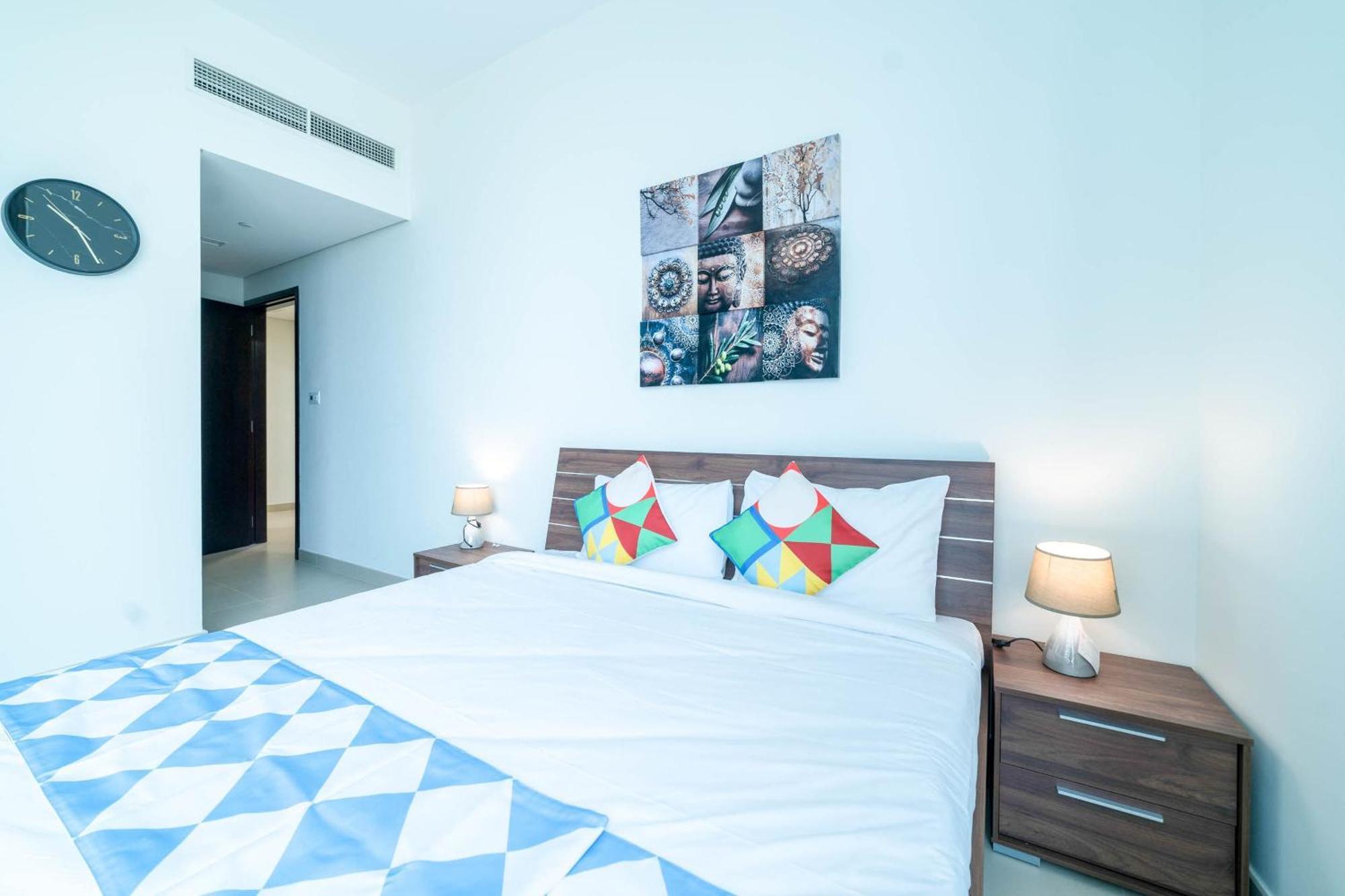 Oyo 589 Najma Tower, Two Bedrooms Apartments, Sports * Dubai
