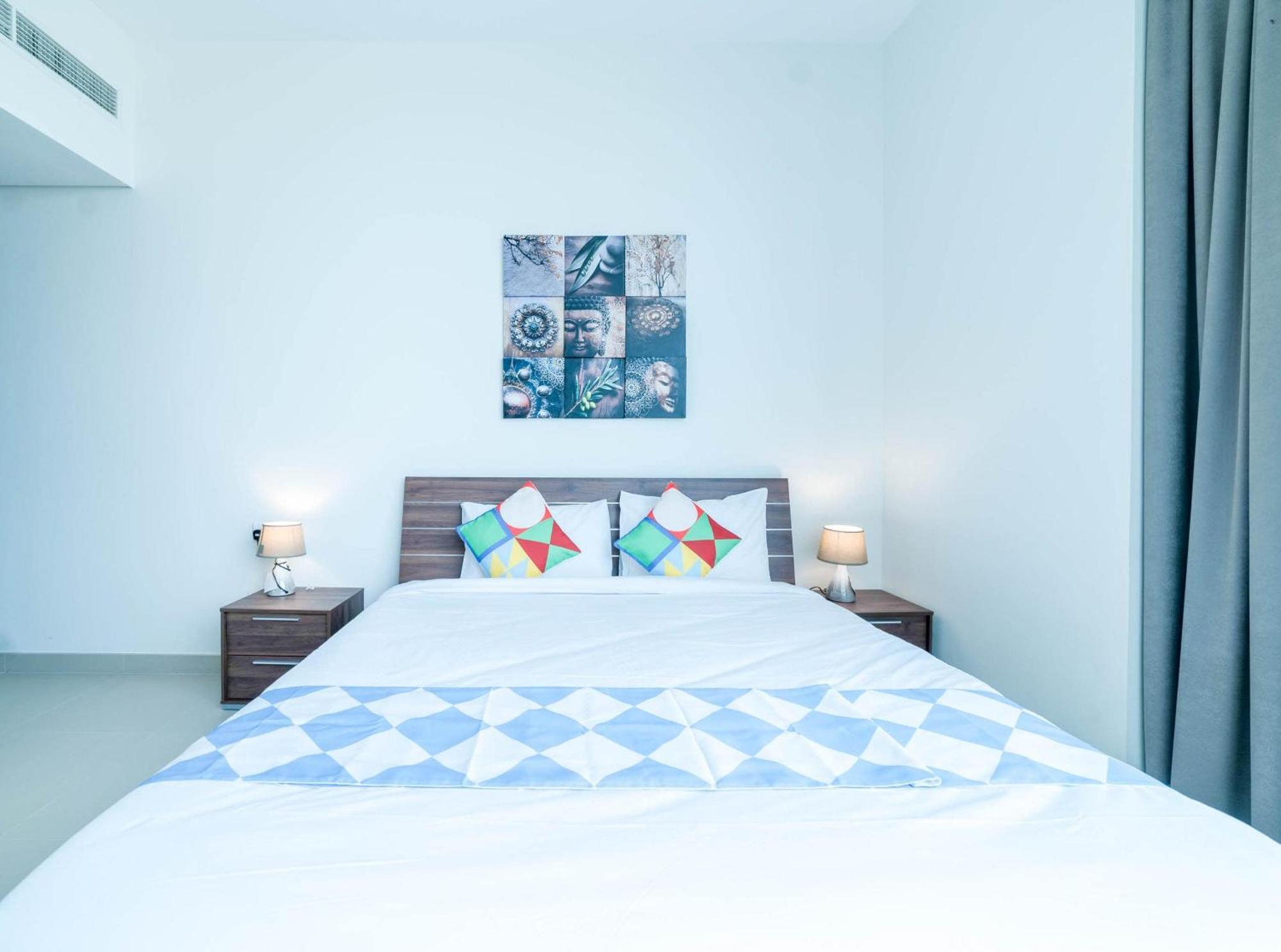 Oyo 589 Najma Tower, Two Bedrooms Apartments, Sports Guest house