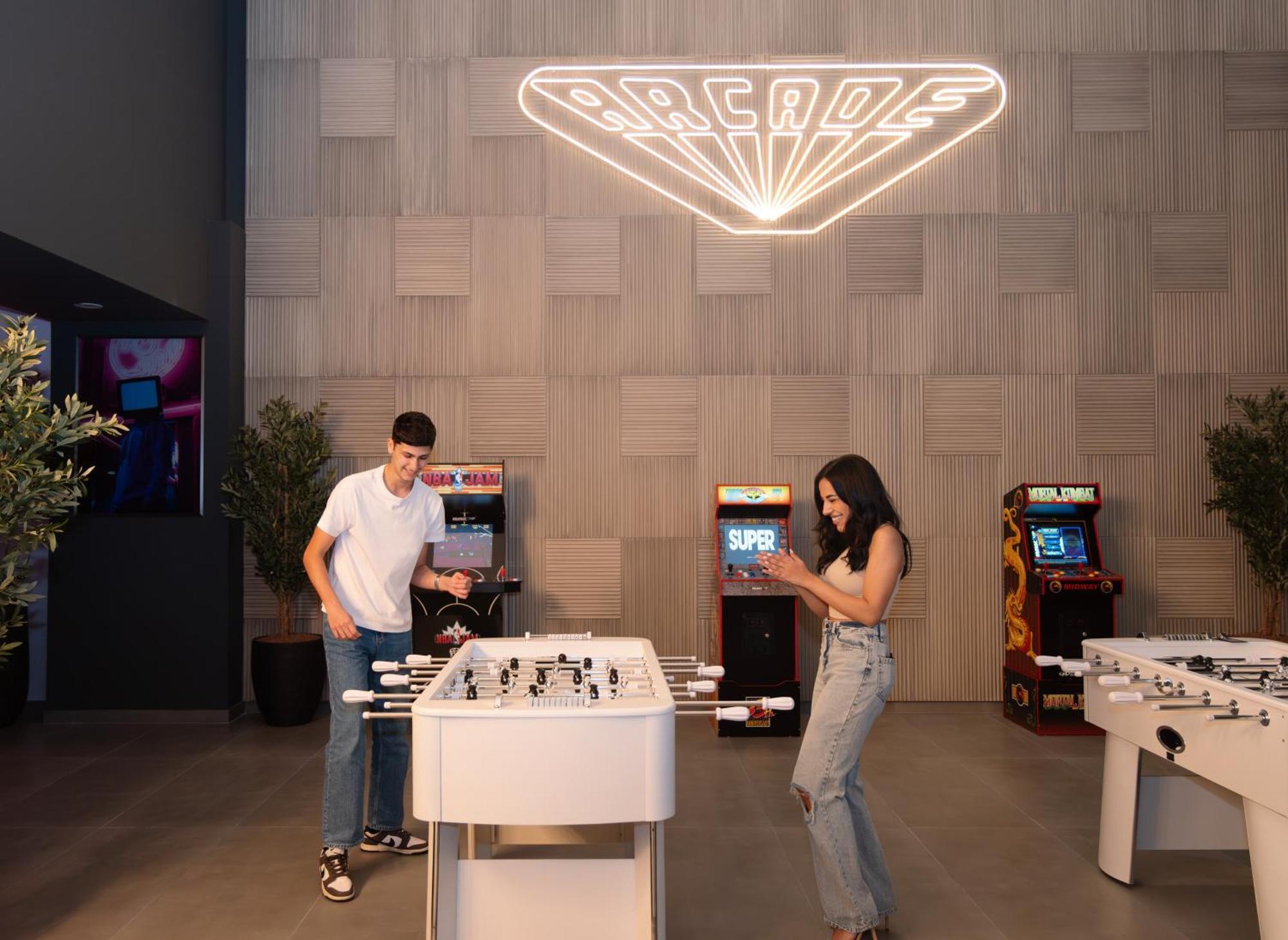 Hotel Damac Maison Aykon