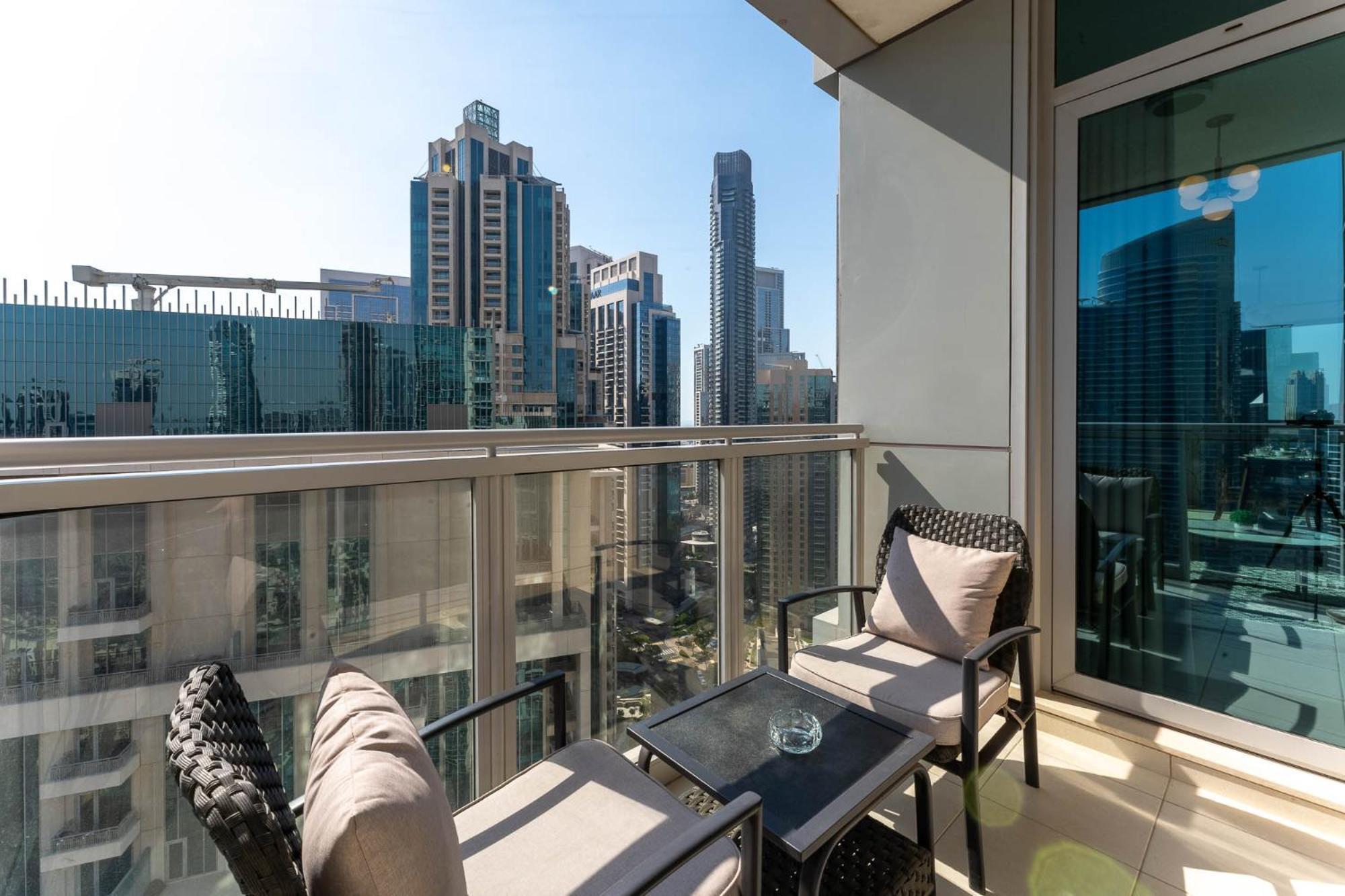 Apartment Superb 1-bedroom With Full Burj Khalifa View - 5-min Walk To Mall Dubai