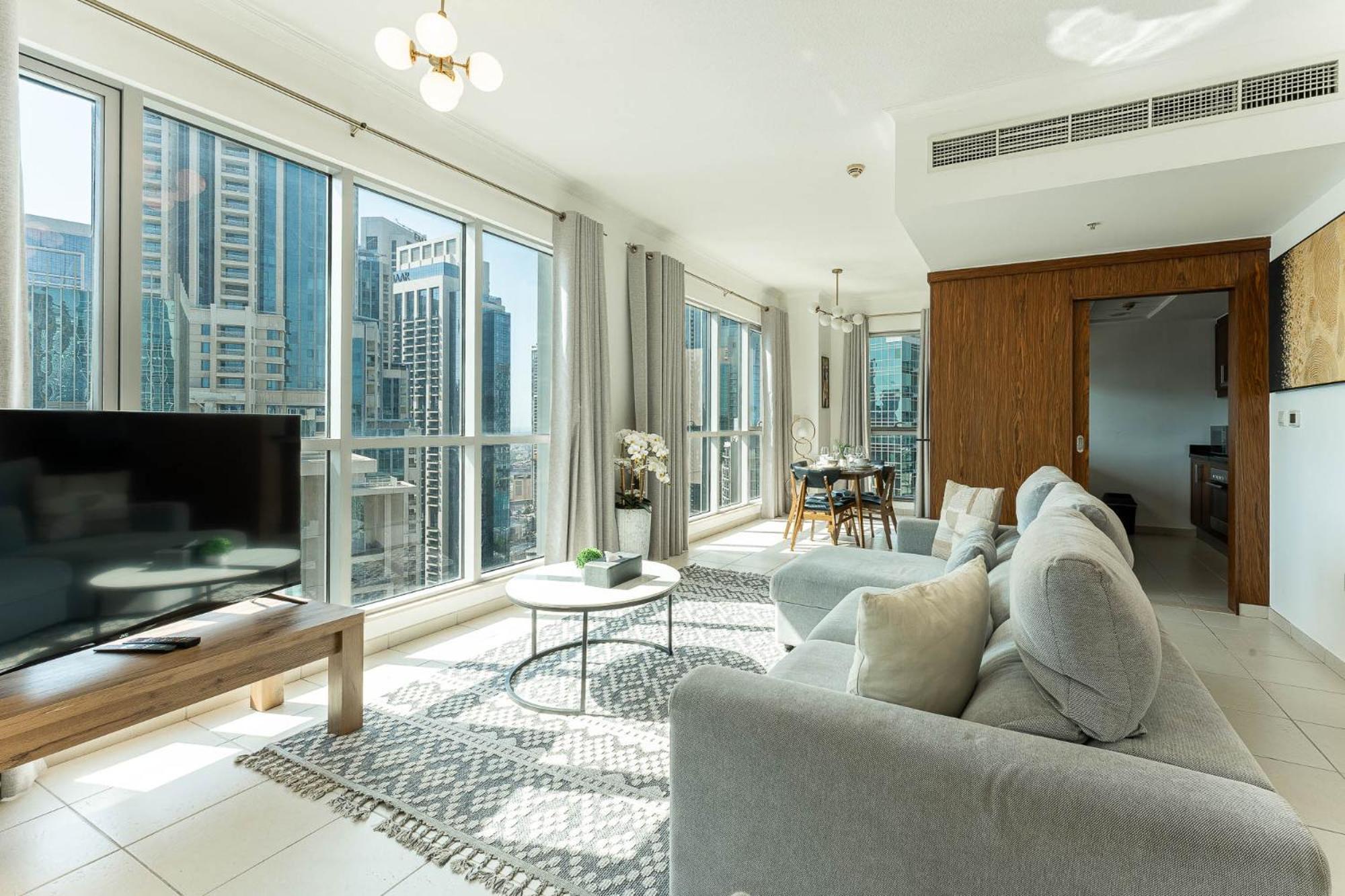 Apartment Superb 1-bedroom With Full Burj Khalifa View - 5-min Walk To Mall Dubai