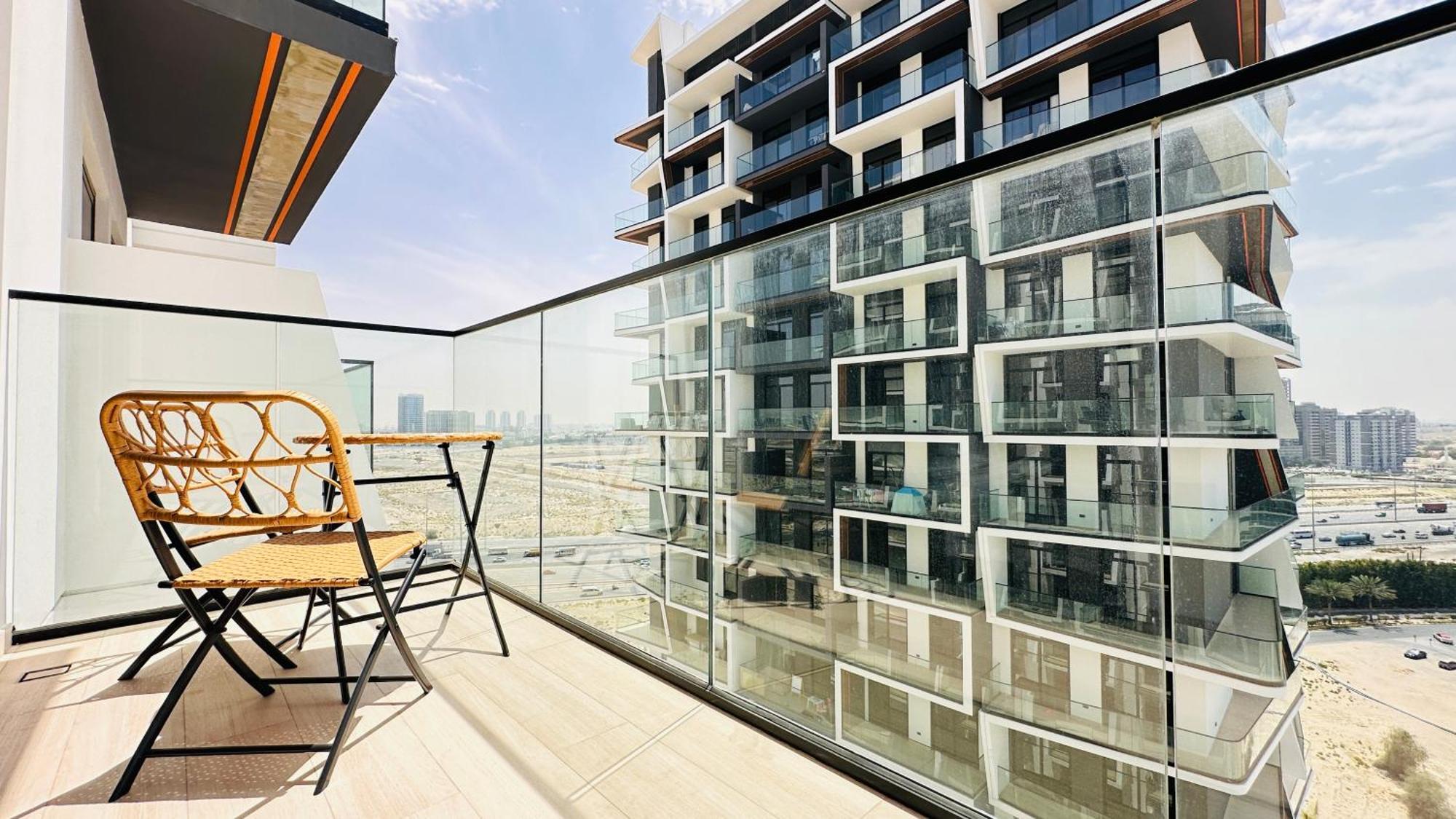 Oyo 1288 Fully Furnished 1bed @jvc Dubai