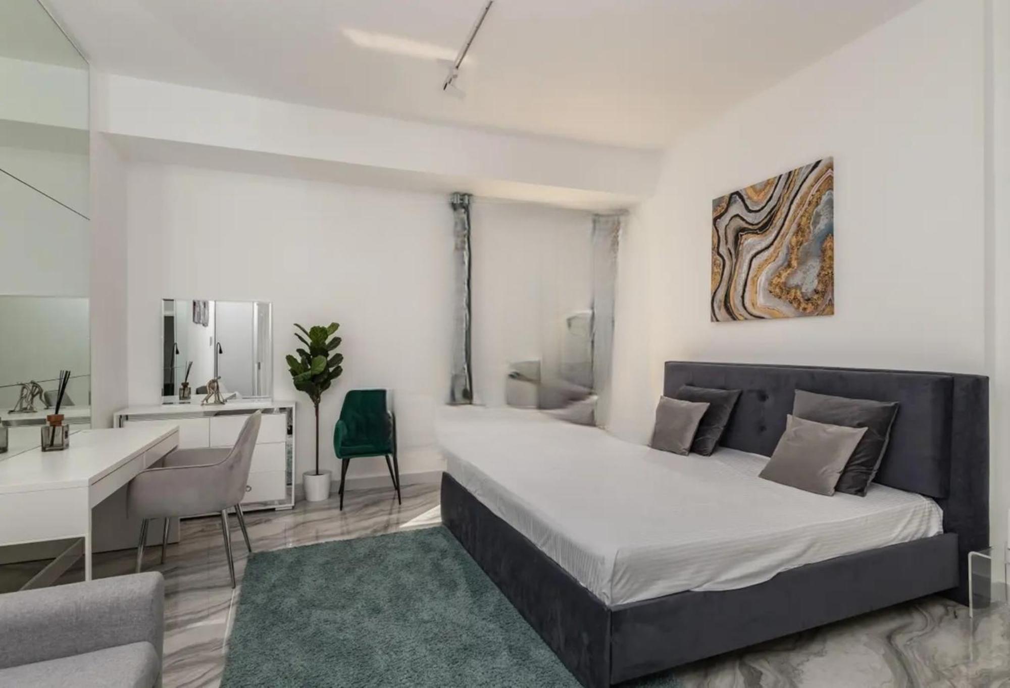 Ahlan Premium Luxury Marina Cityview Jbr Dubai