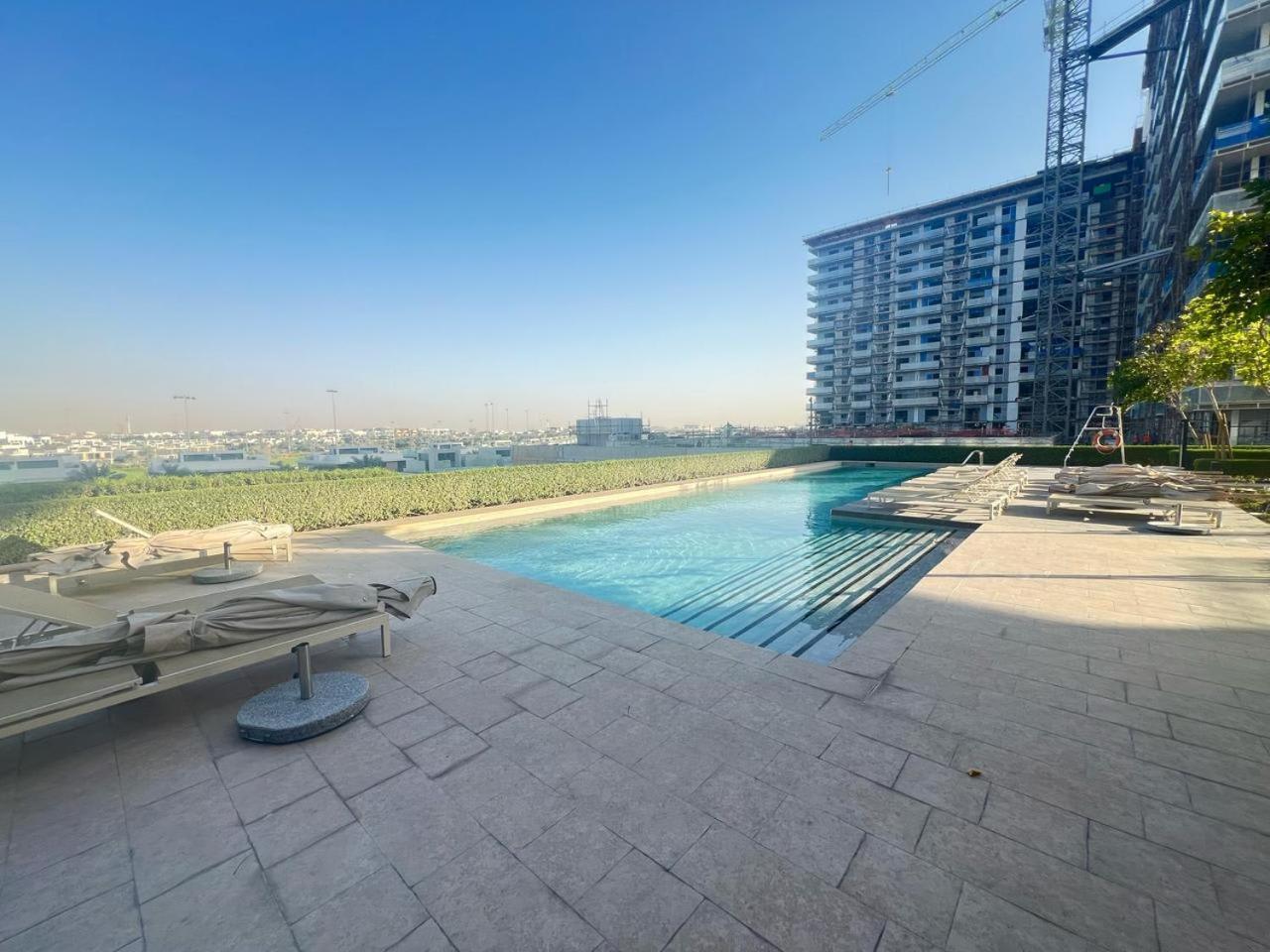 Elegant One-bedroom In Hills For 4 Persons Apartamento Dubai