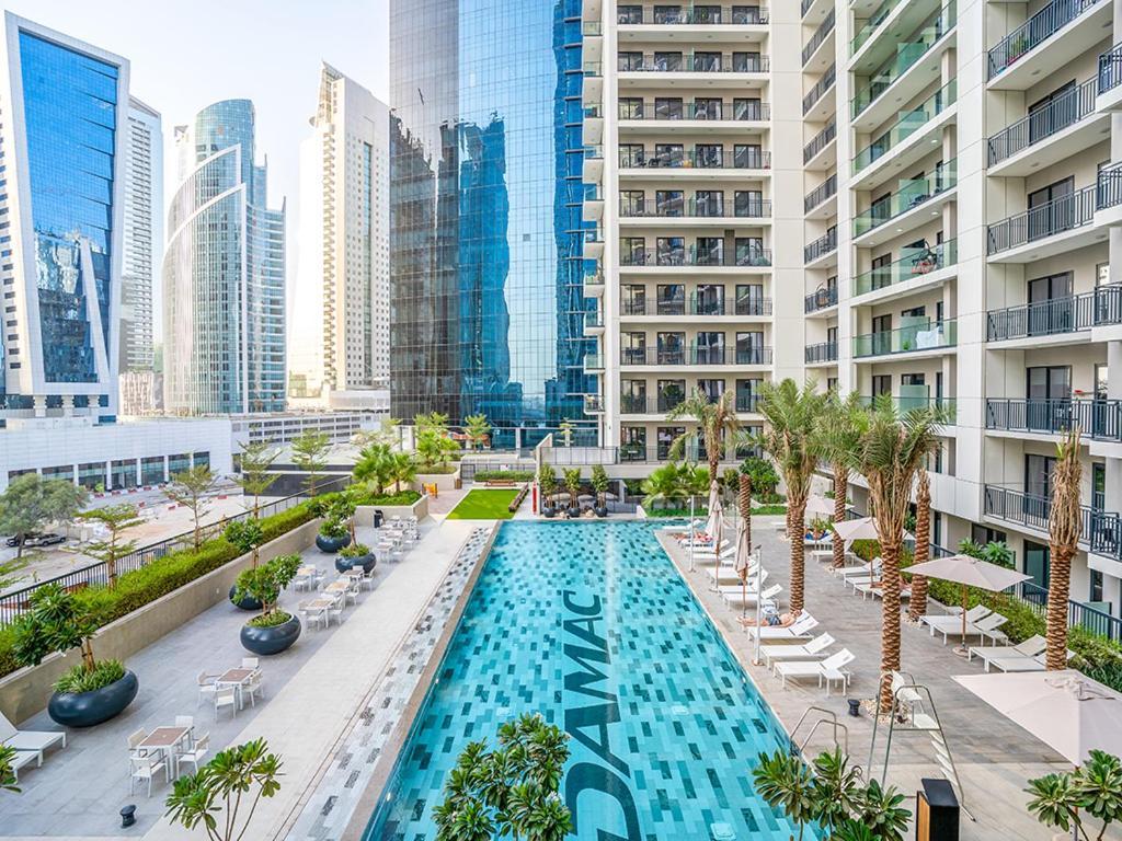 Spacious & Fully Furnished 1br In Zada Apartment *
