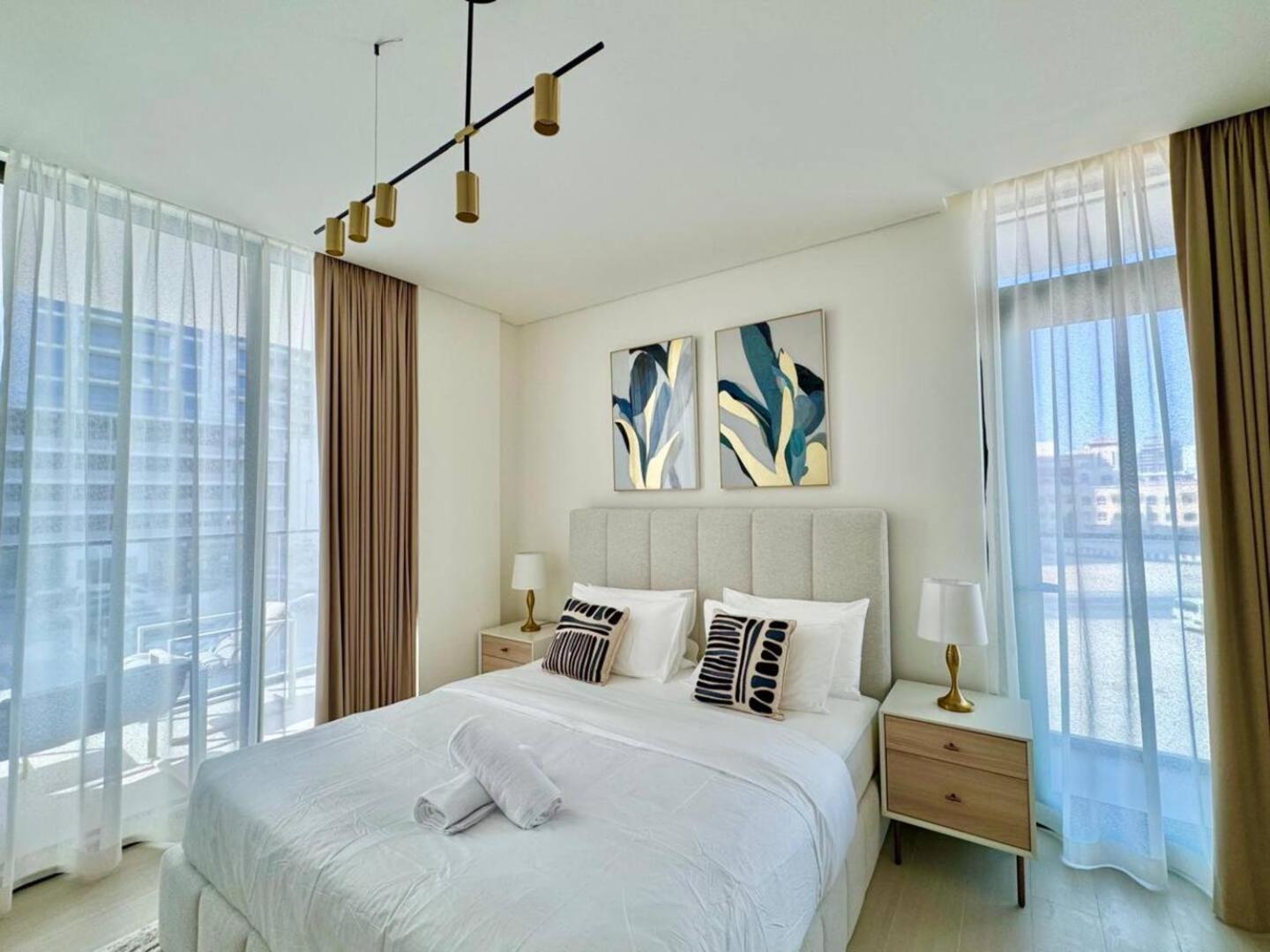 Luxurious And Spacious 1br With Balcony In Jvc * Dubai