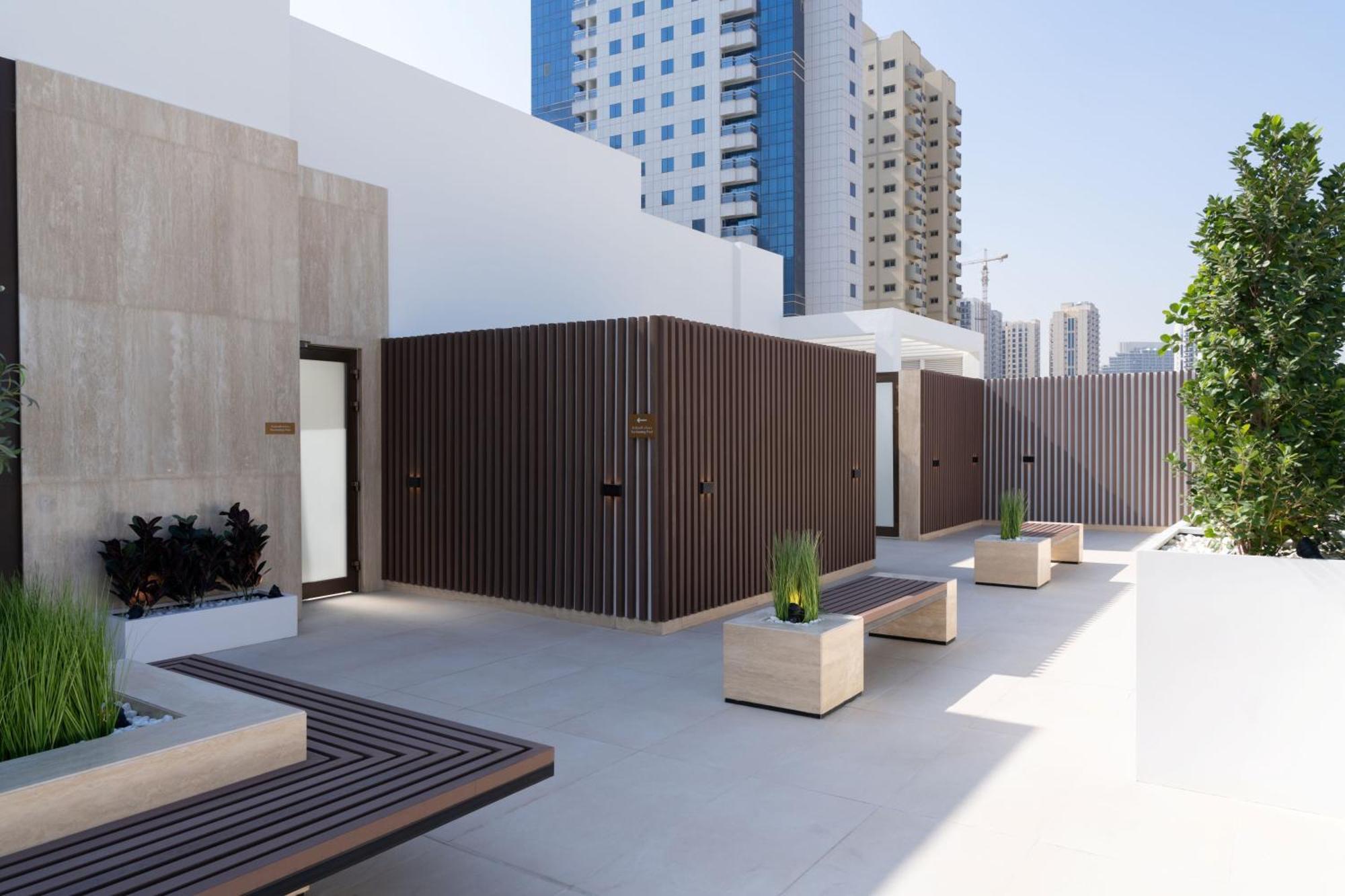 Luxurious And Spacious 1br With Balcony In Jvc Apartment Dubai