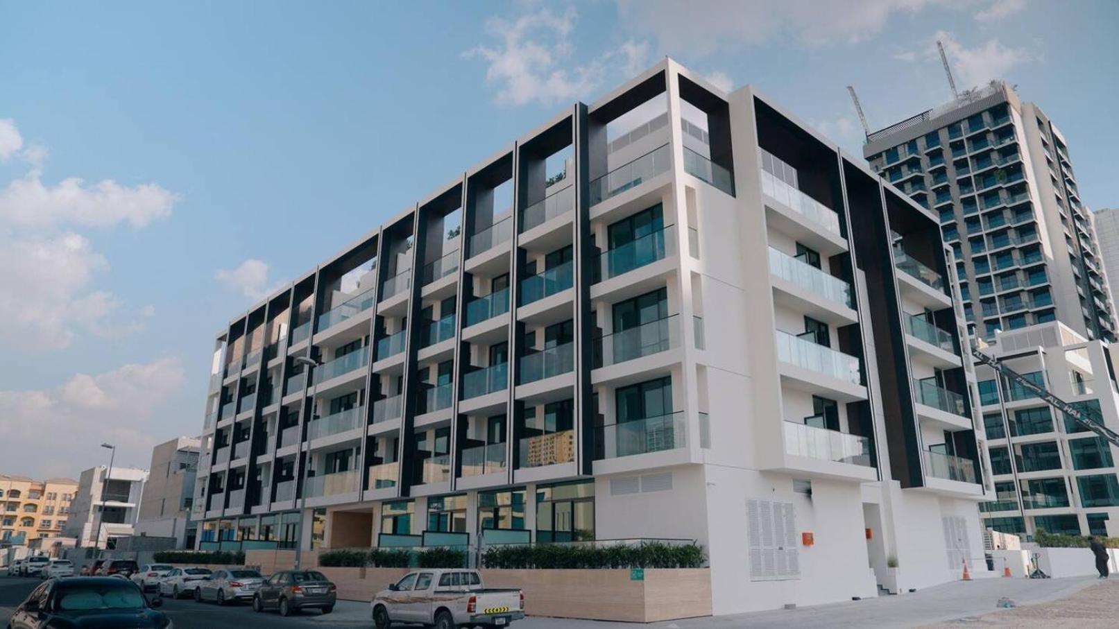 Luxurious And Spacious 1br With Balcony In Jvc Dubai