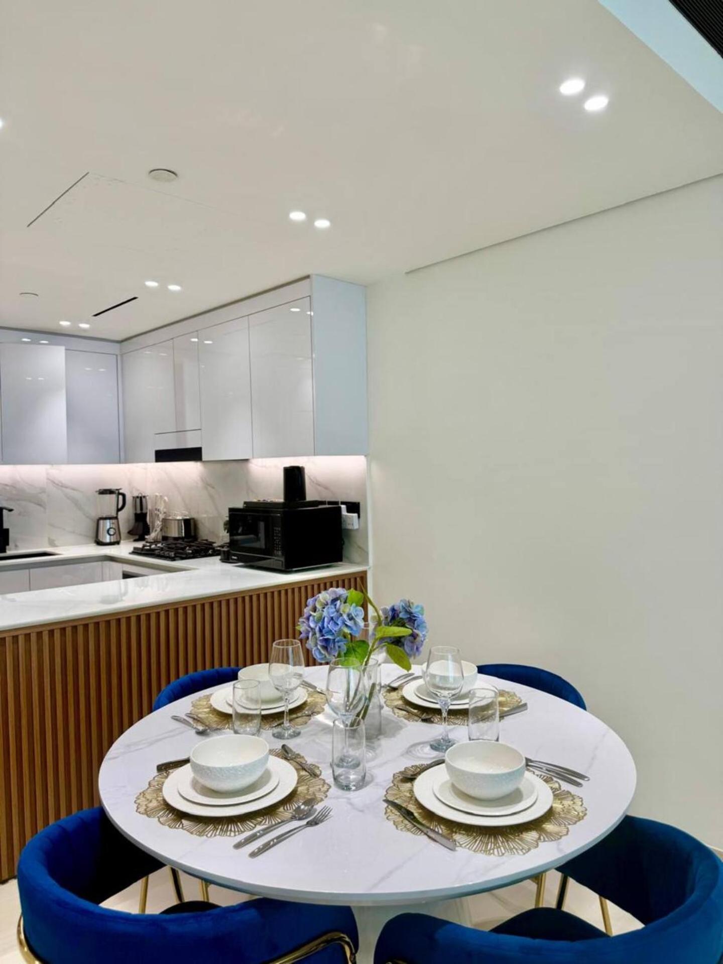 Luxurious And Spacious 1br With Balcony In Jvc Apartment