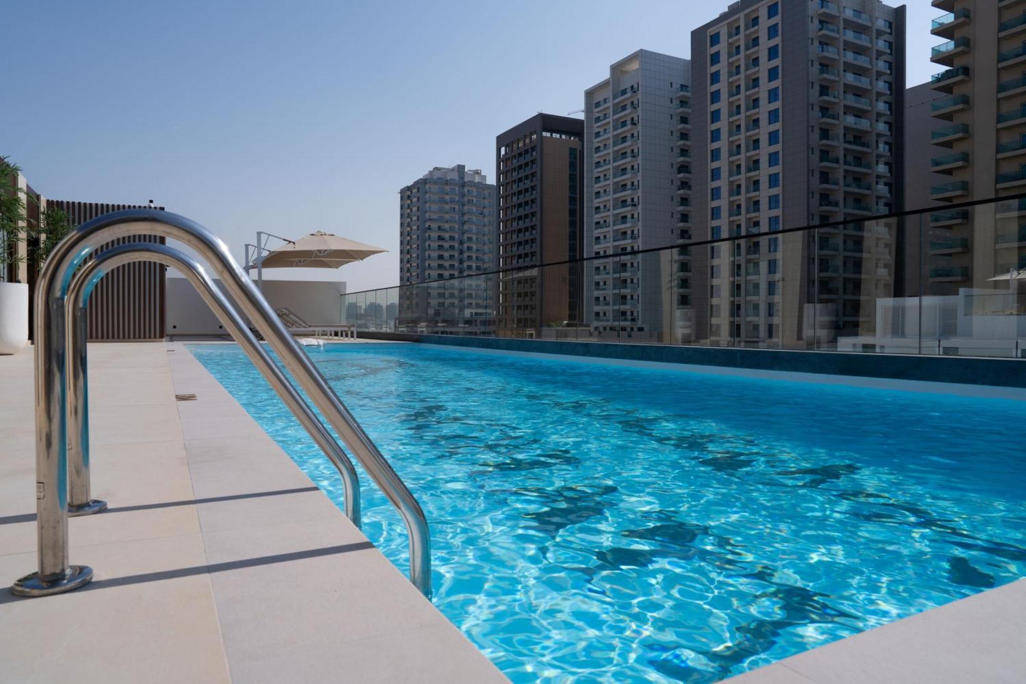 Apartment Luxurious And Spacious 1br With Balcony In Jvc