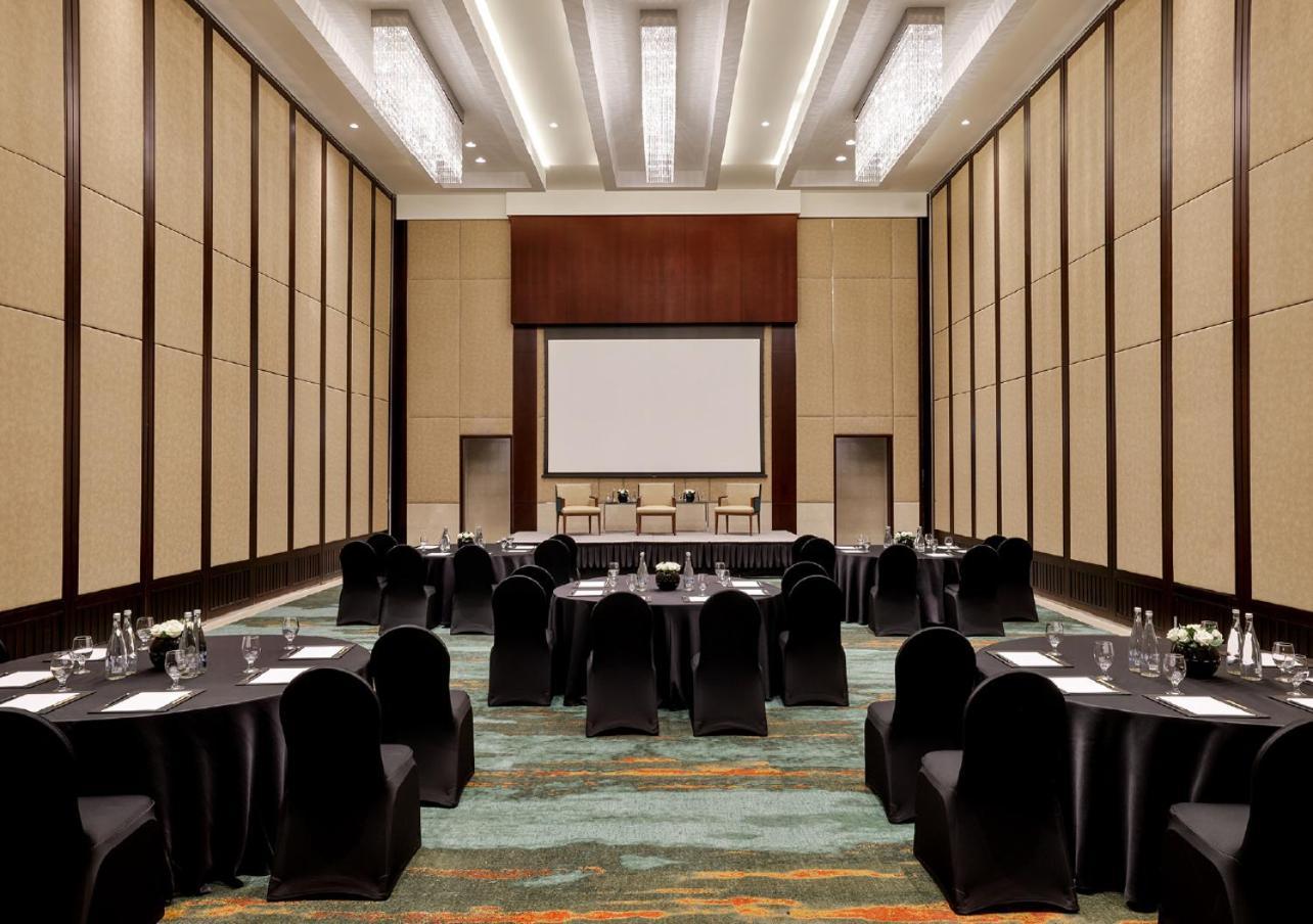 Anantara Downtown Hotel 5*