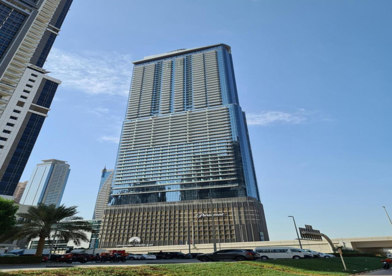 Apartamento Keyrock Living - Burj Khalifa View Retreat With Pool