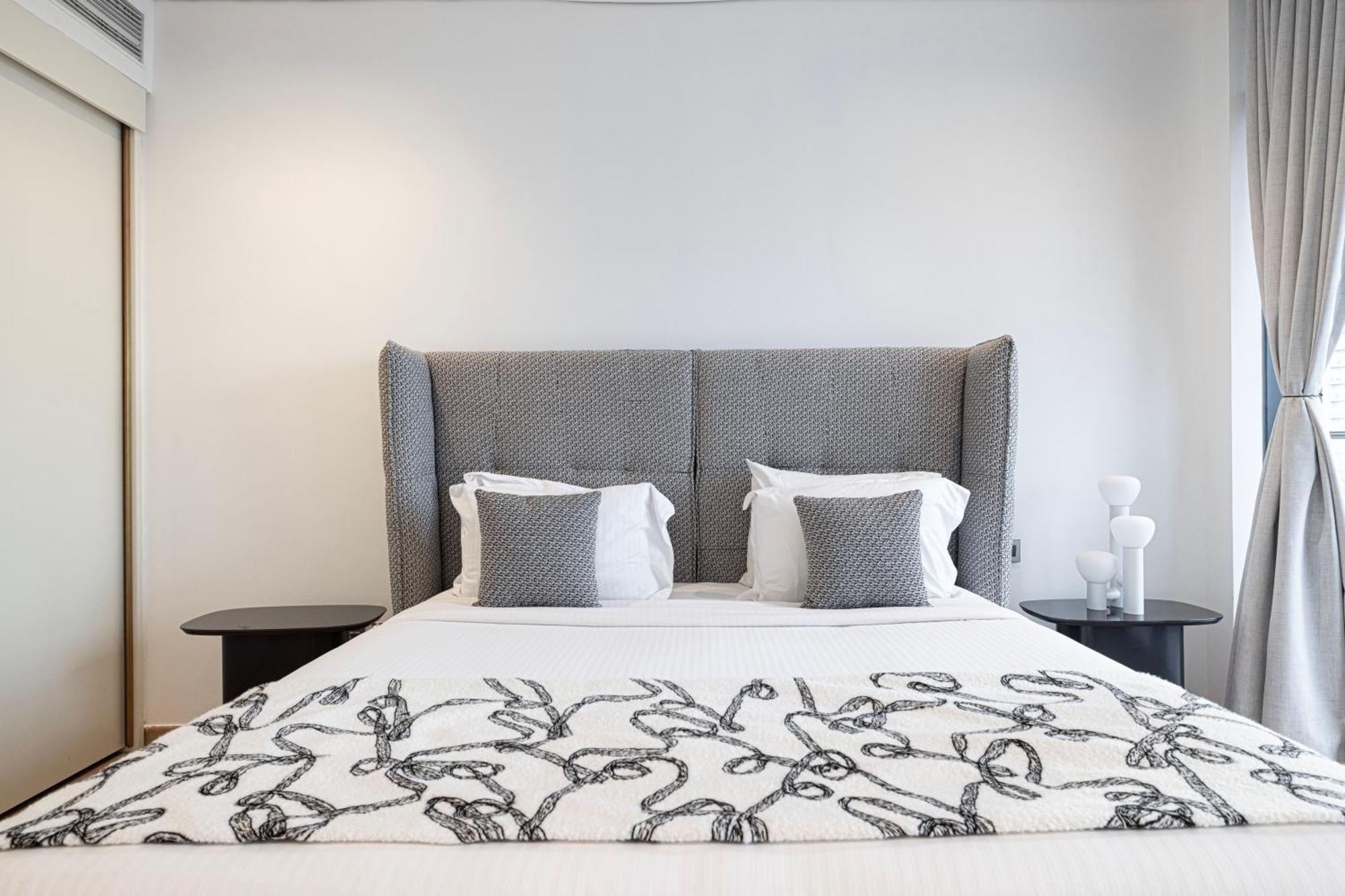 Apartment Luxe 6br Penthouse With Burj View & Private Cinema