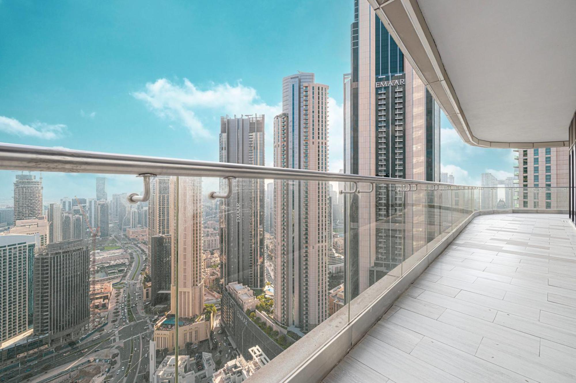 Apartment Luxe 6br Penthouse With Burj View & Private Cinema
