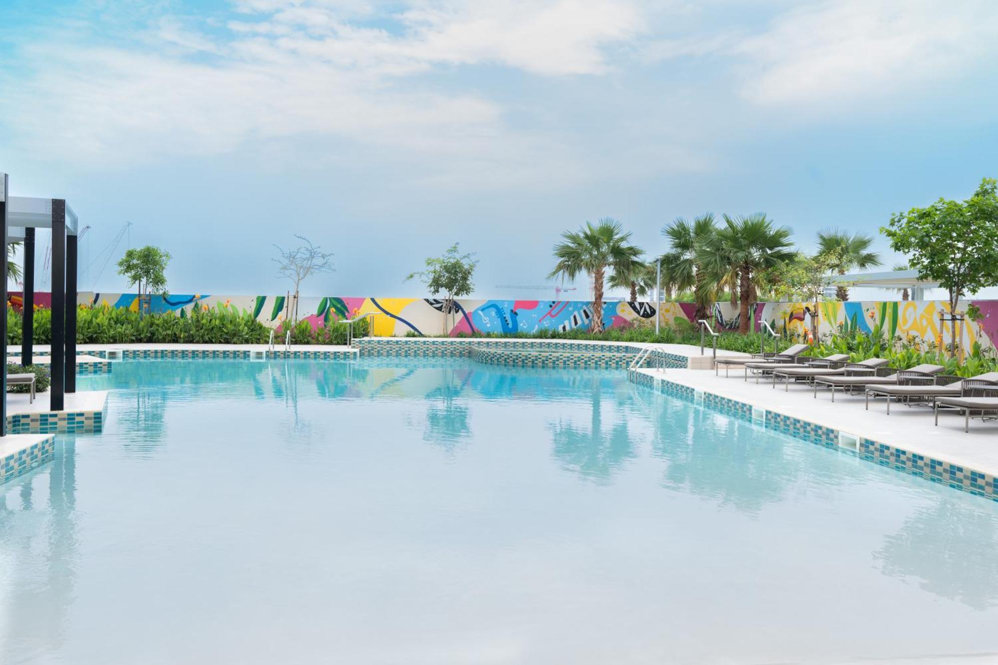Keyrock Living - Premium 2br Retreat With Breathtaking Views