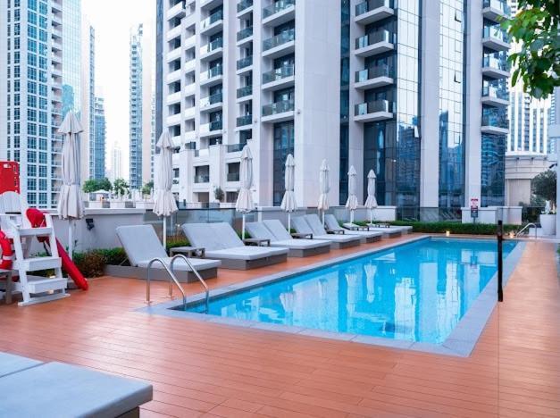 Apartamento Act One Tower Near Burj Khalifa,dubai Mall Dubai