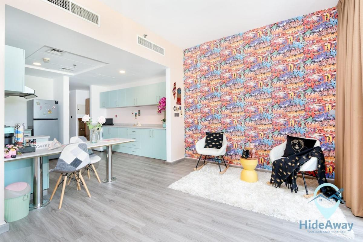 1br Unique Design Sleeps 4 Jvc