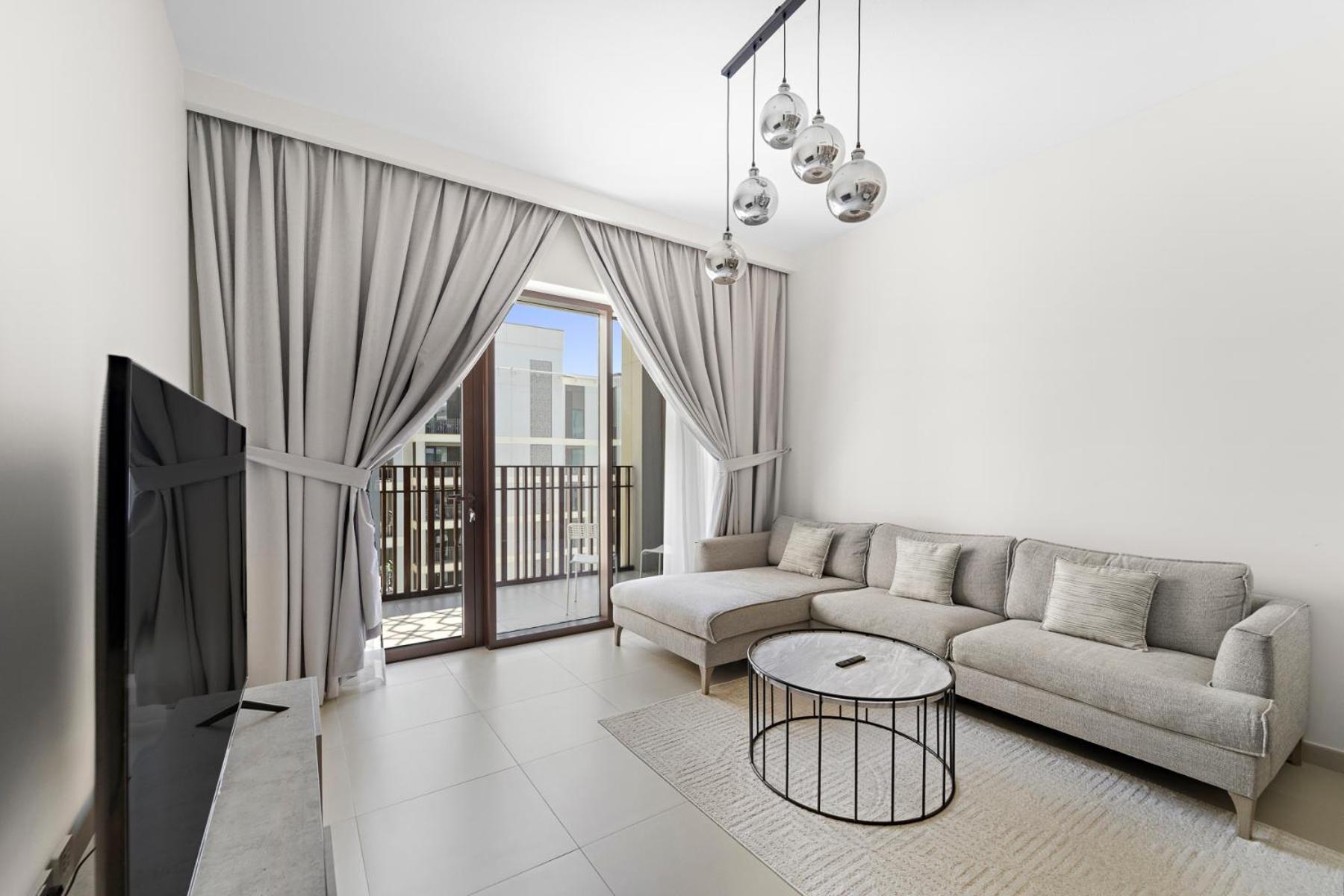 1br Summer 4 Direct Access *