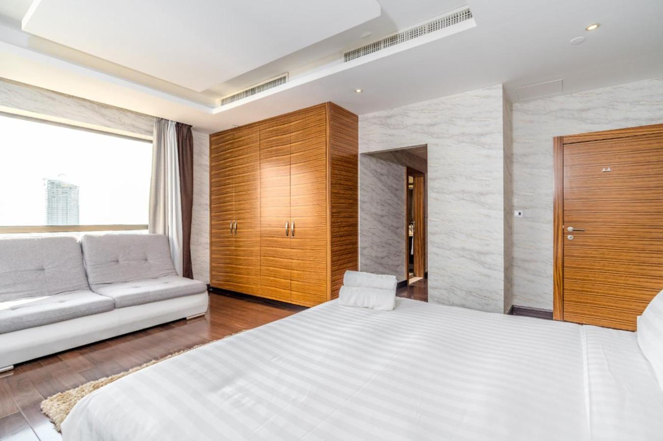 Artistic Penthouse With Amazing Jbr And Sea View Dubai