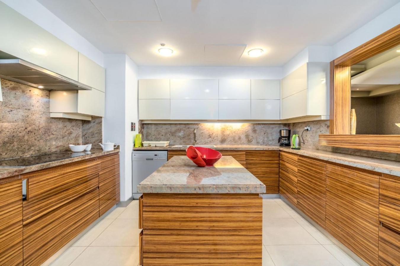 Apartment Artistic Penthouse With Amazing Jbr And Sea View