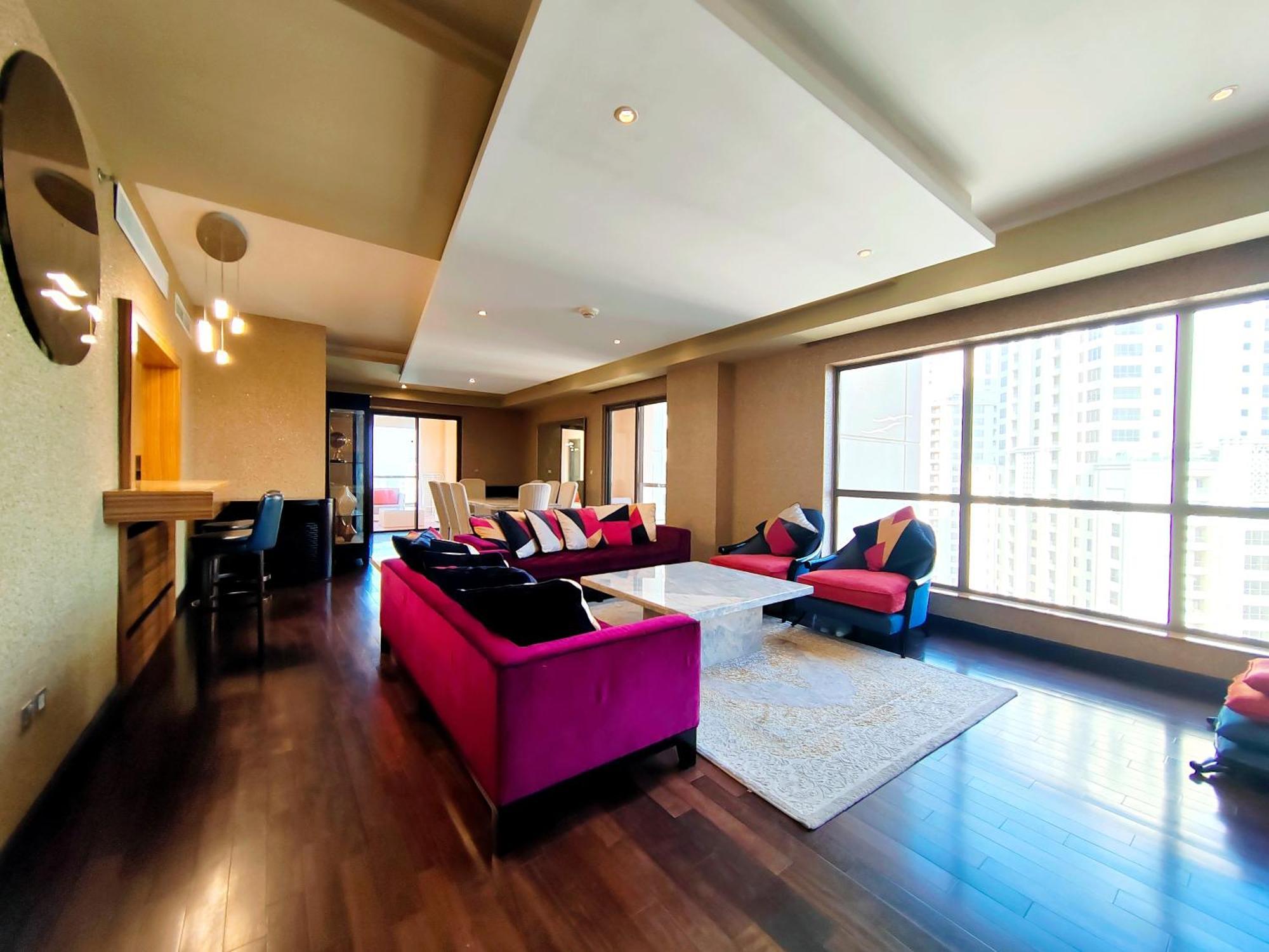 Artistic Penthouse With Amazing Jbr And Sea View Apartment