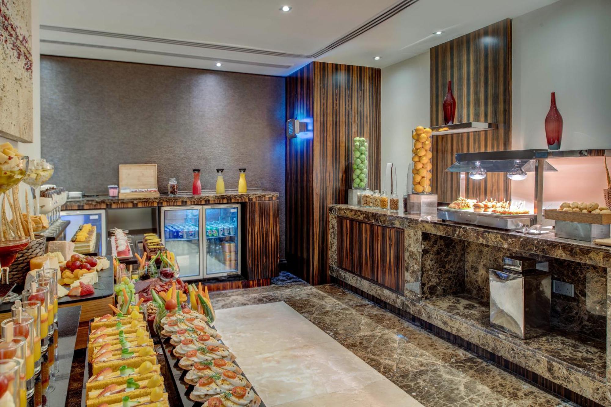 Media Rotana Hotel