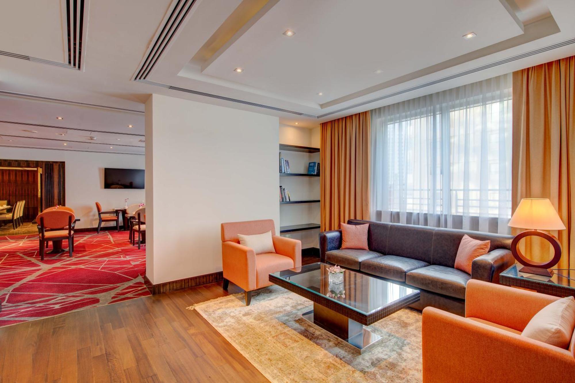 Media Rotana Hotel 5*