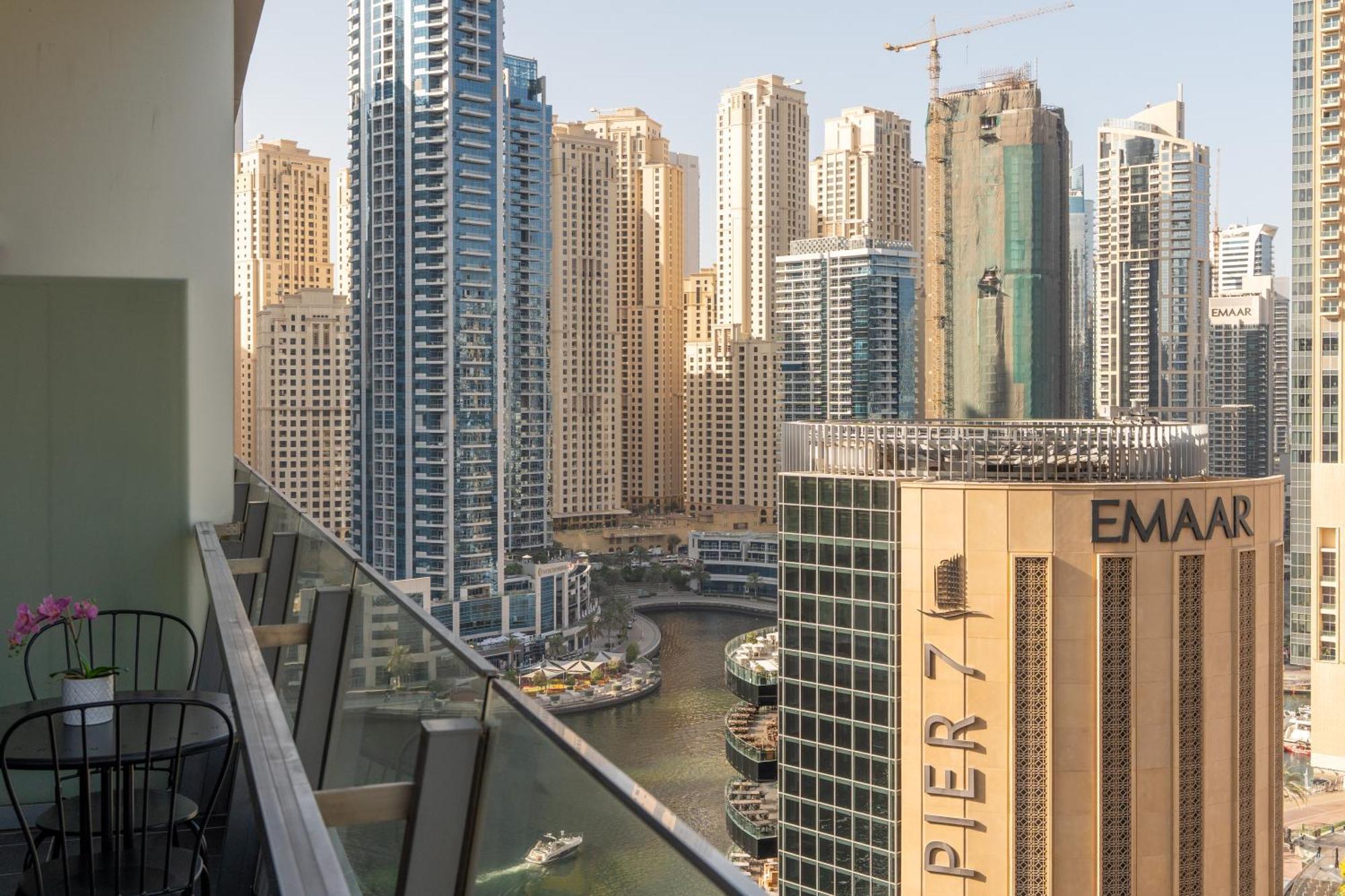 Silverene Towers Marina - By Of Choice *