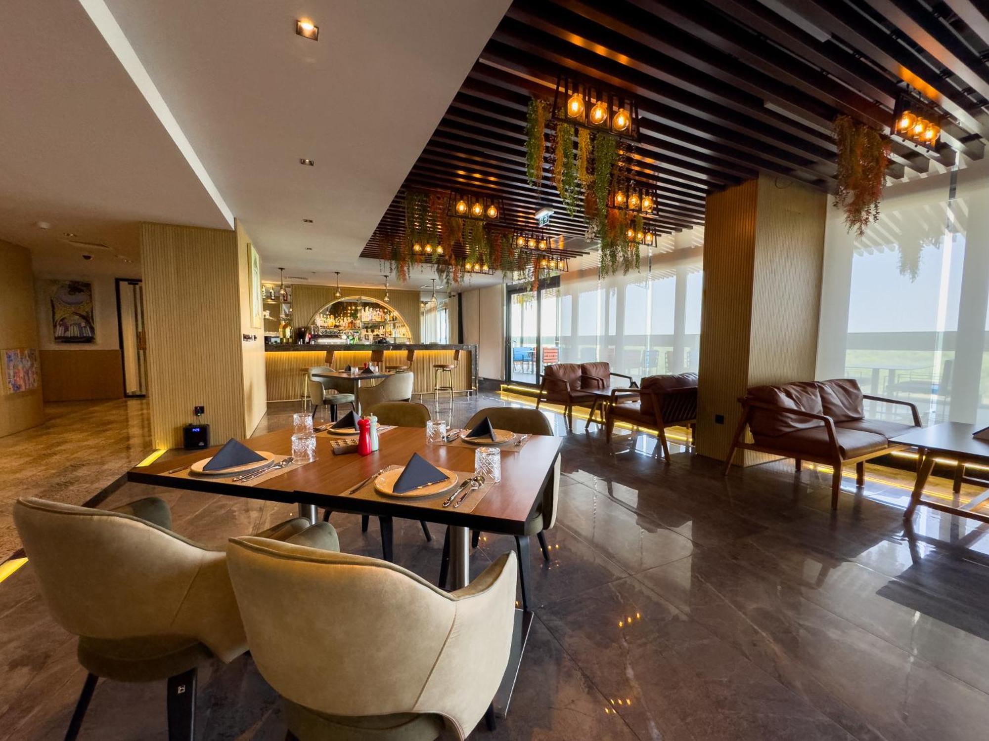 Millennium Place Mirdif Otel
