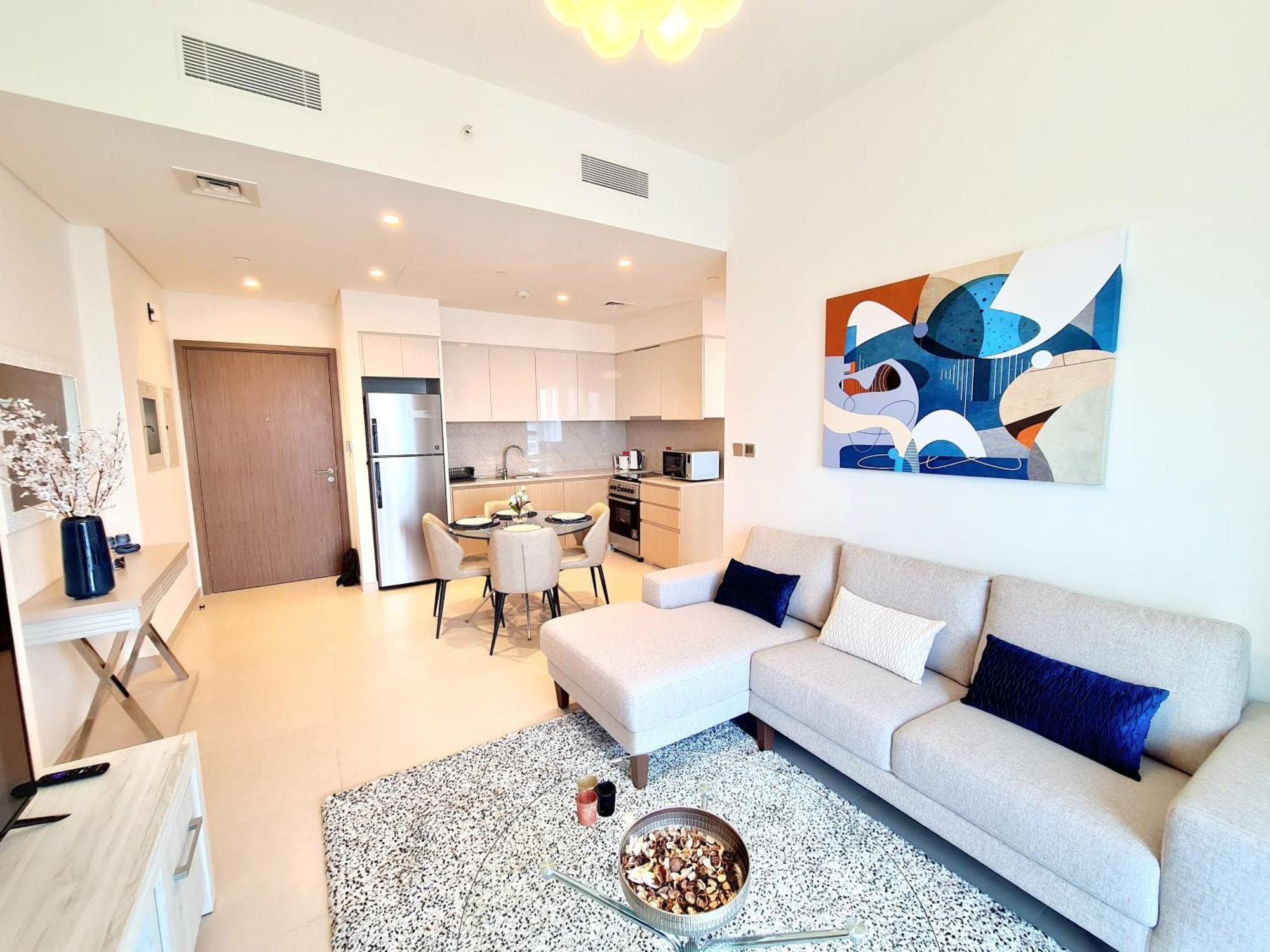 Sunrise Homes - New Luxury Flat Next To Mall & Fountains Apartment