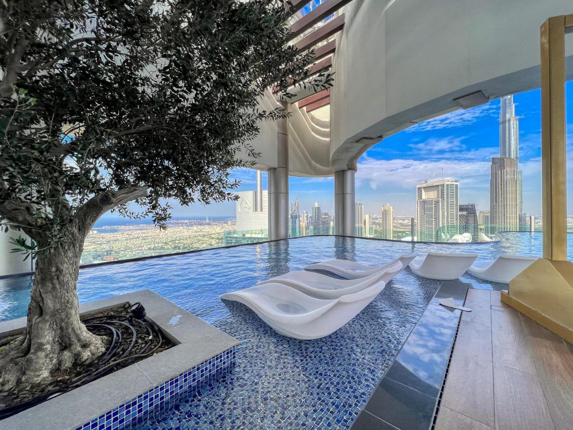 Highest Infinity Pool In Downtown *