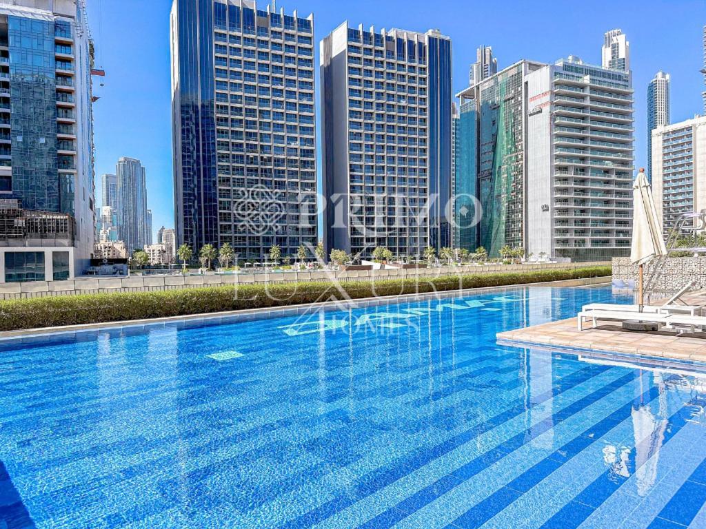 Apartment Premium 2-bedroom Living In Reva Residences,