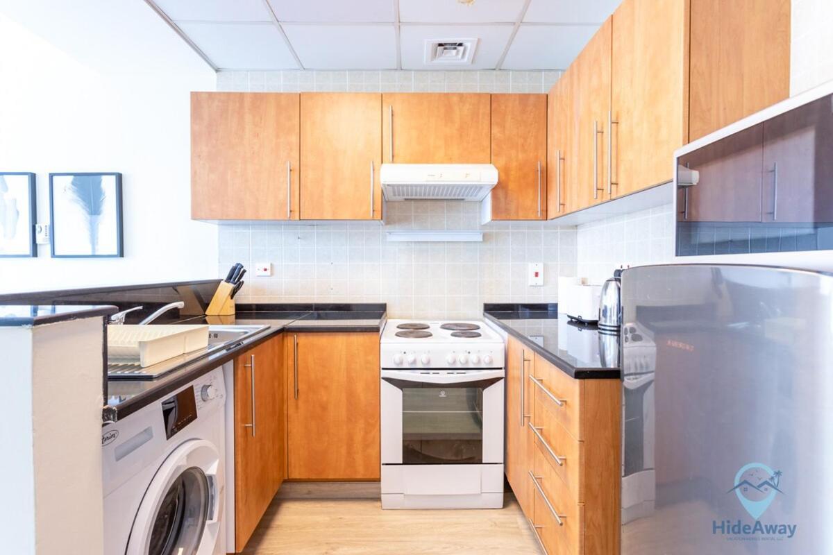 Apartment Lovely Cozy L Steps To Jbr
