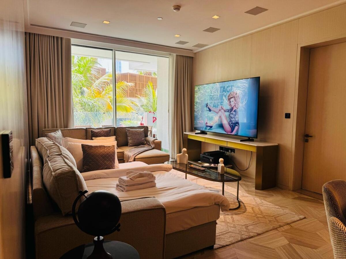 Apartment Luxe With Pool View - Lush Greenery I Access