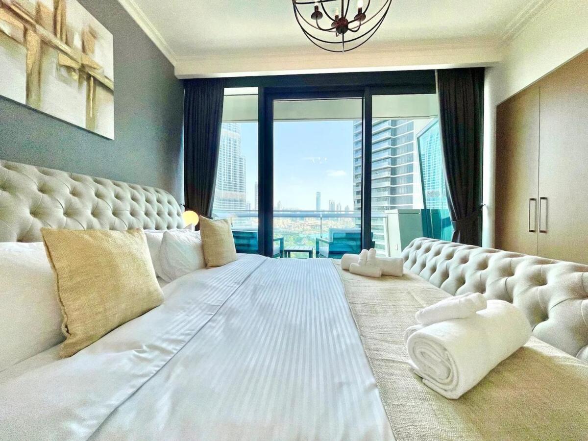 First Class 3br Burj Khalifa & Fountain View