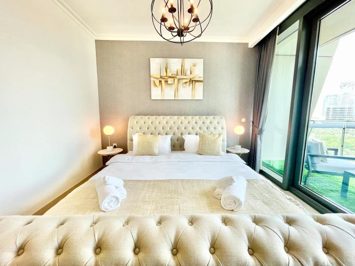 First Class 3br Burj Khalifa & Fountain View * Dubai