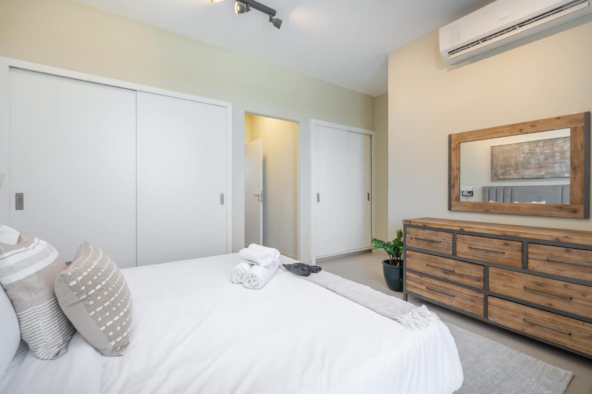 Elegant Escape Perfect For Families Villa *