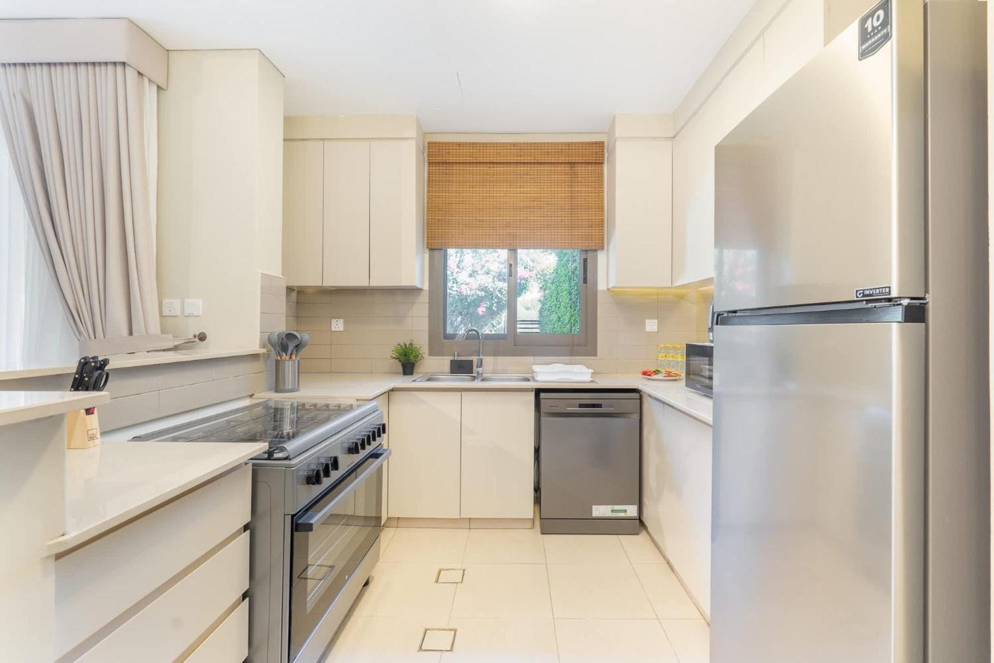 Elegant Escape Perfect For Families Dubai