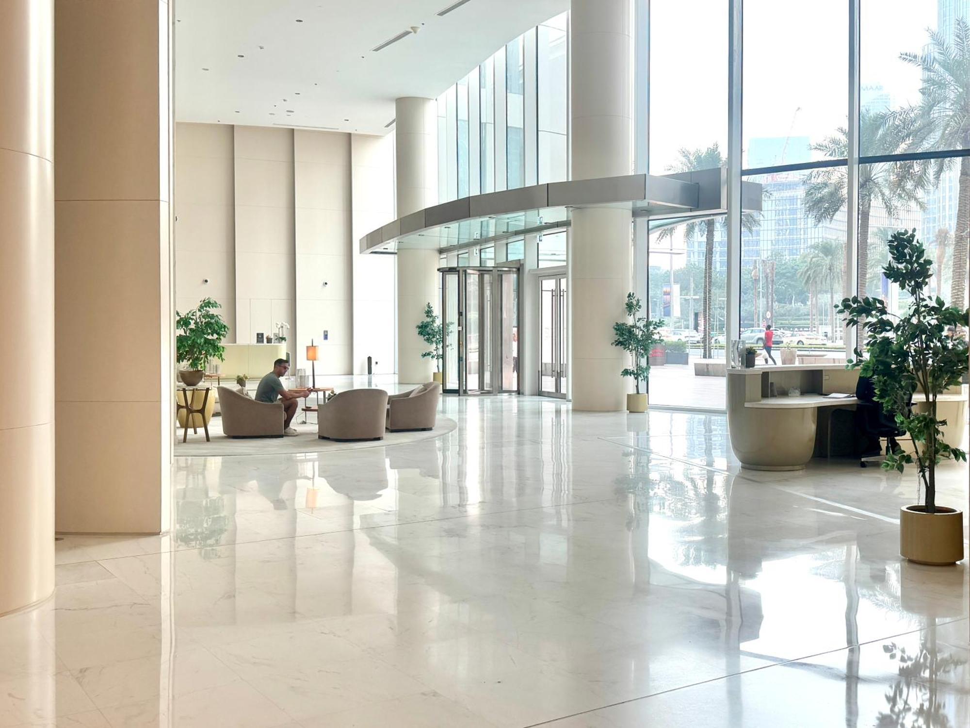 Burj Vista Luxury 2br ,full Burj Khalifa View ,direct Mall & Metro Access Apartment *