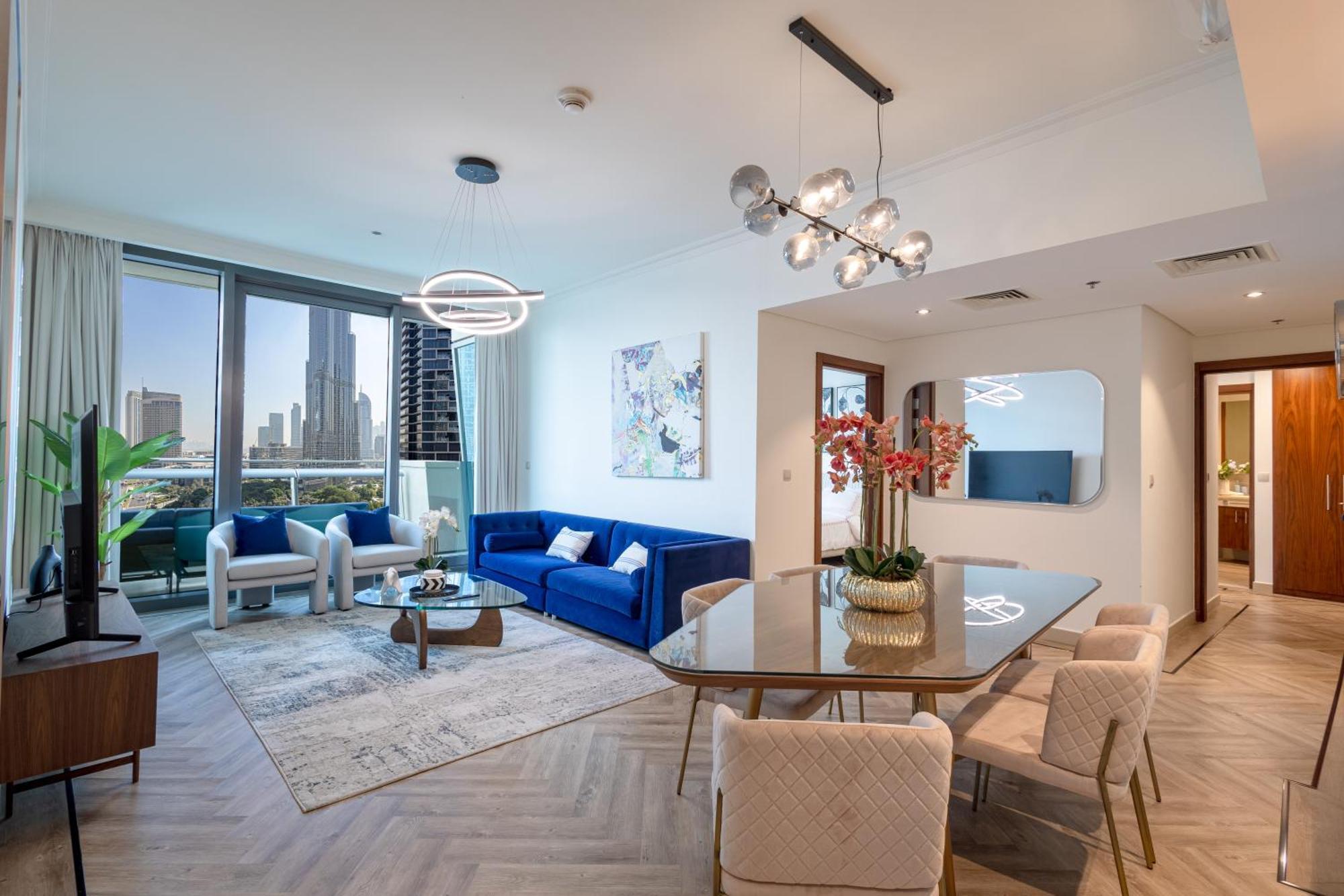 Burj Vista Luxury 2br ,full Burj Khalifa View ,direct Mall & Metro Access Dubai