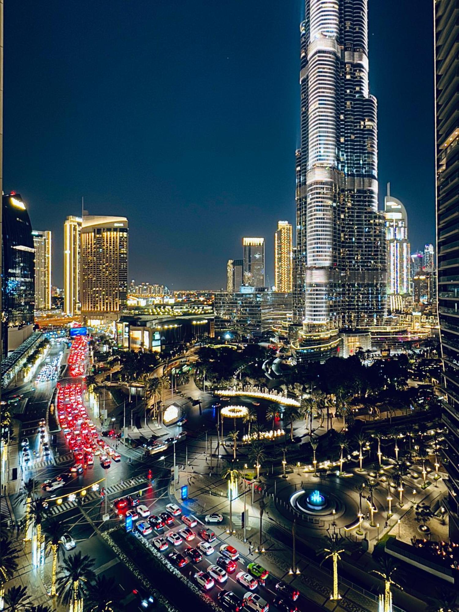 Burj Vista Luxury 2br ,full Burj Khalifa View ,direct Mall & Metro Access Apartment Dubai