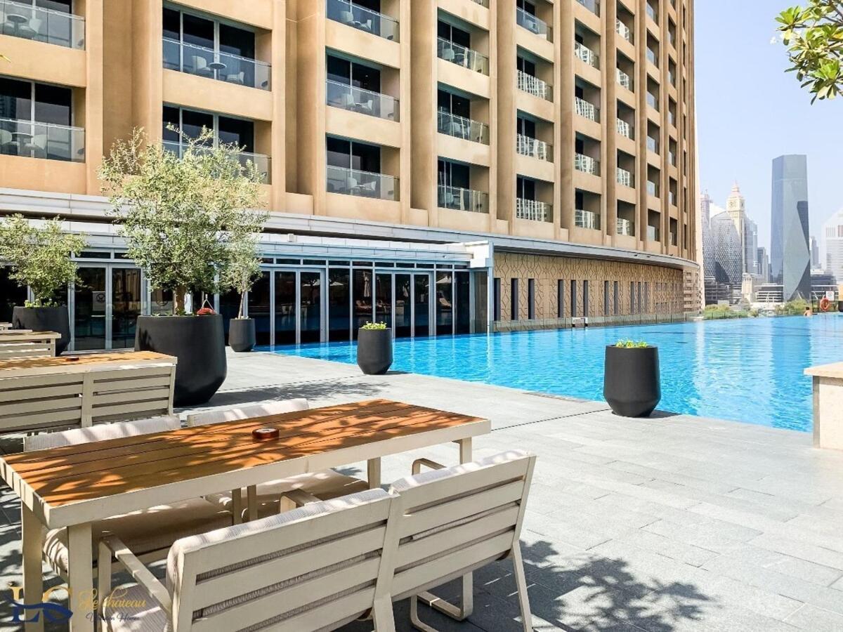 Apartment 1br At The Address Mall