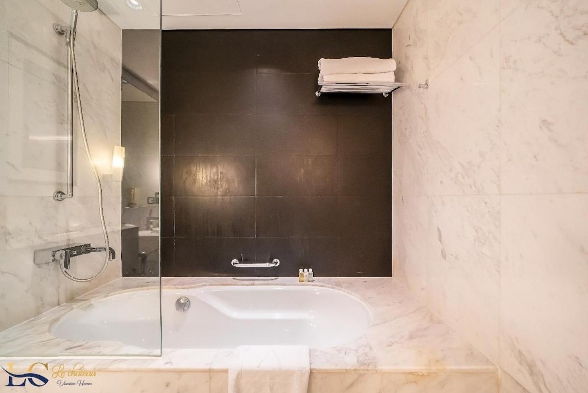 1br At The Address Mall Apartment *